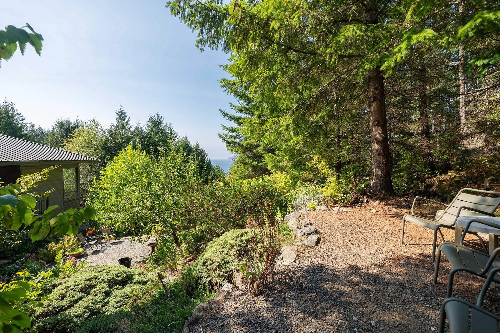 1754 Frances Walk