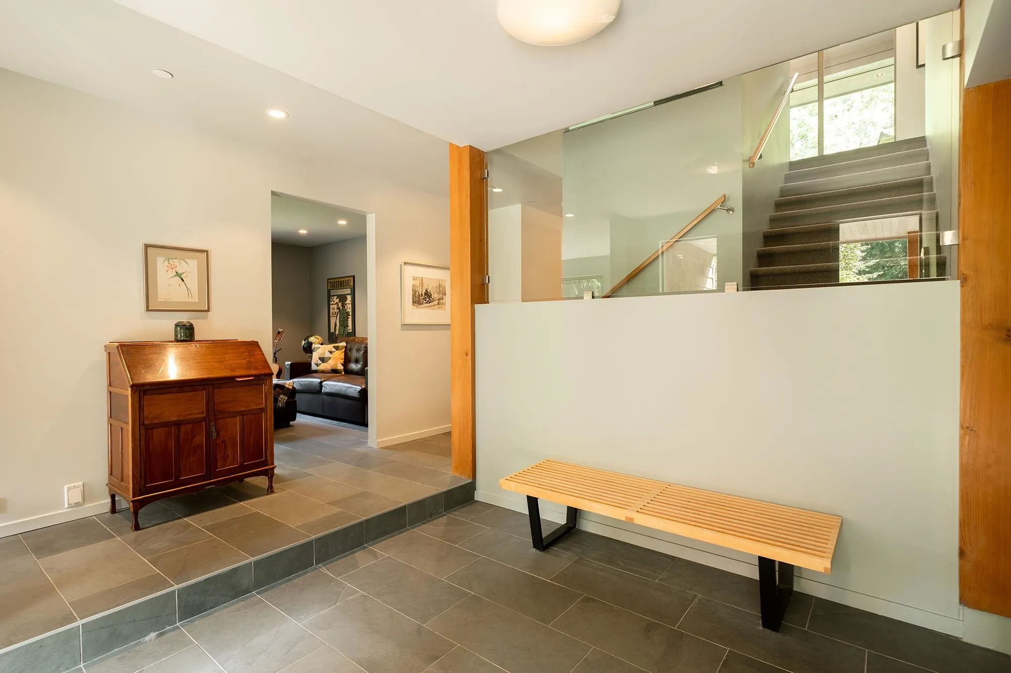 1754 Frances Walk