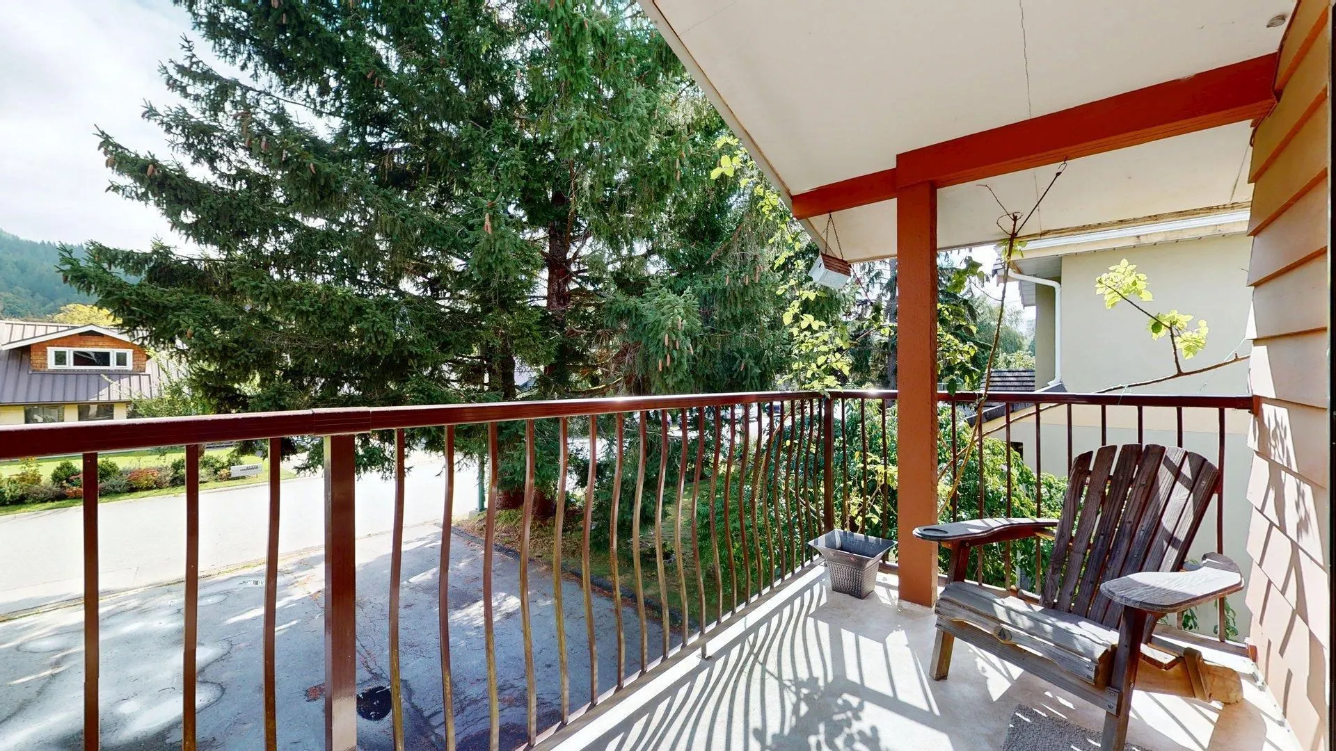 41343 Kingswood Road