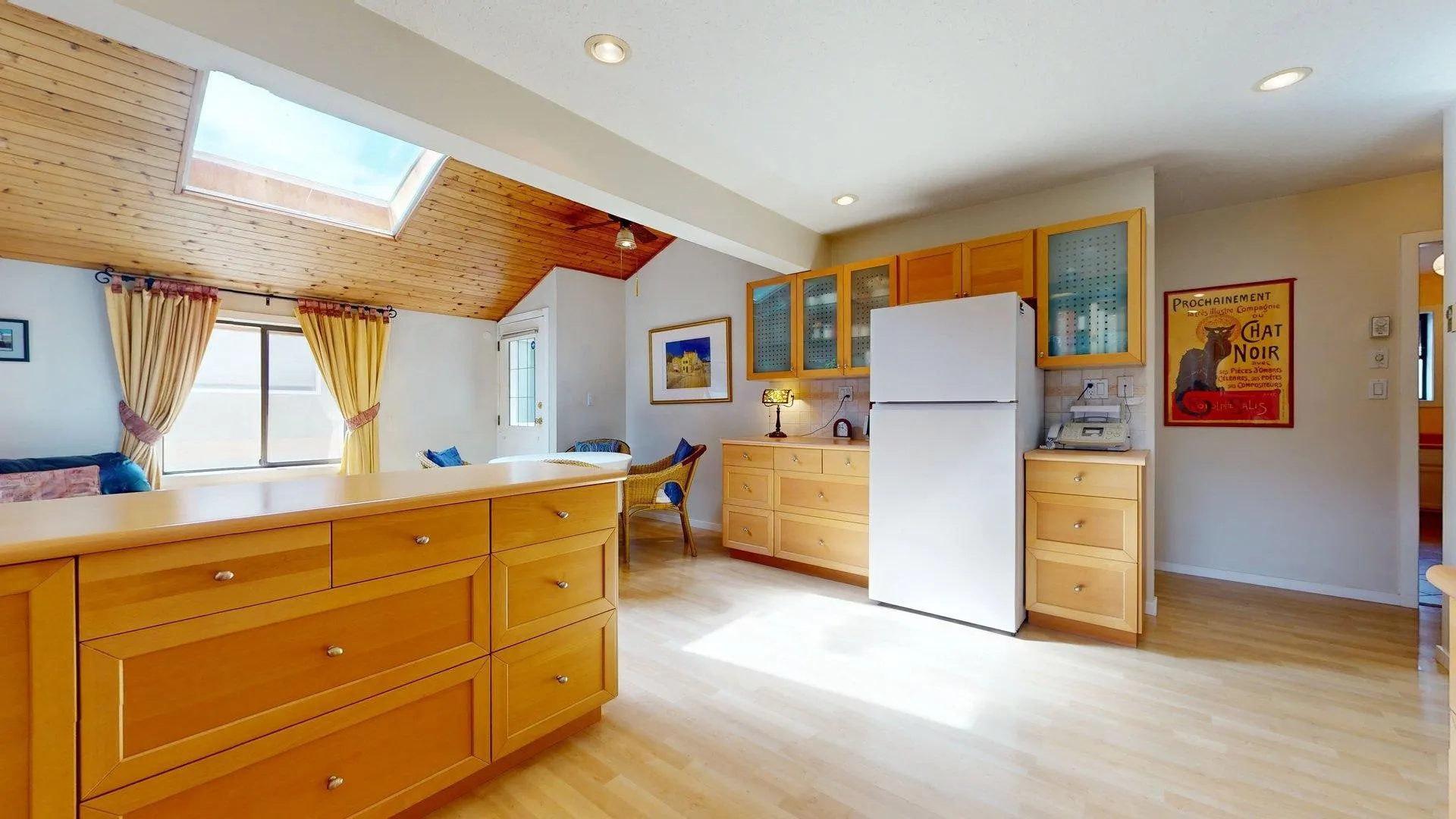 41343 Kingswood Road