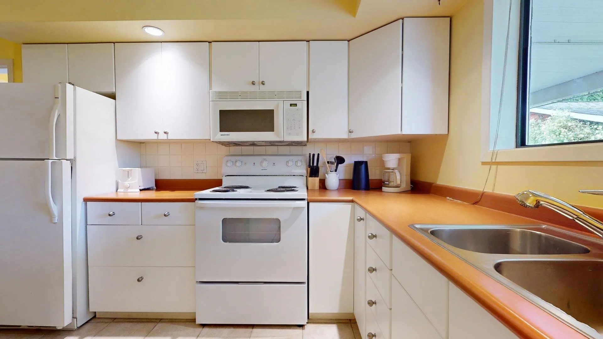 41343 Kingswood Road