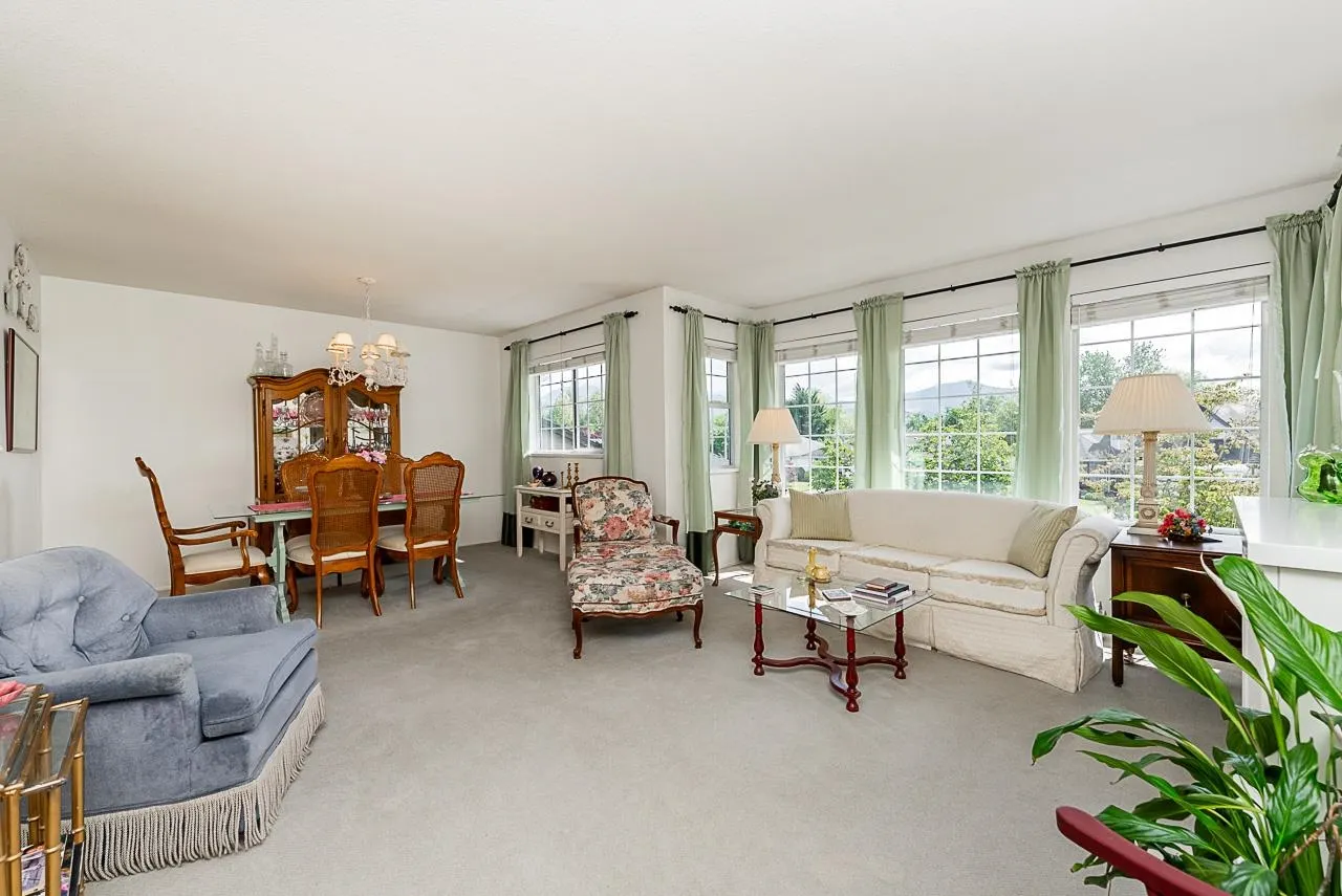 7652 Sapphire Drive