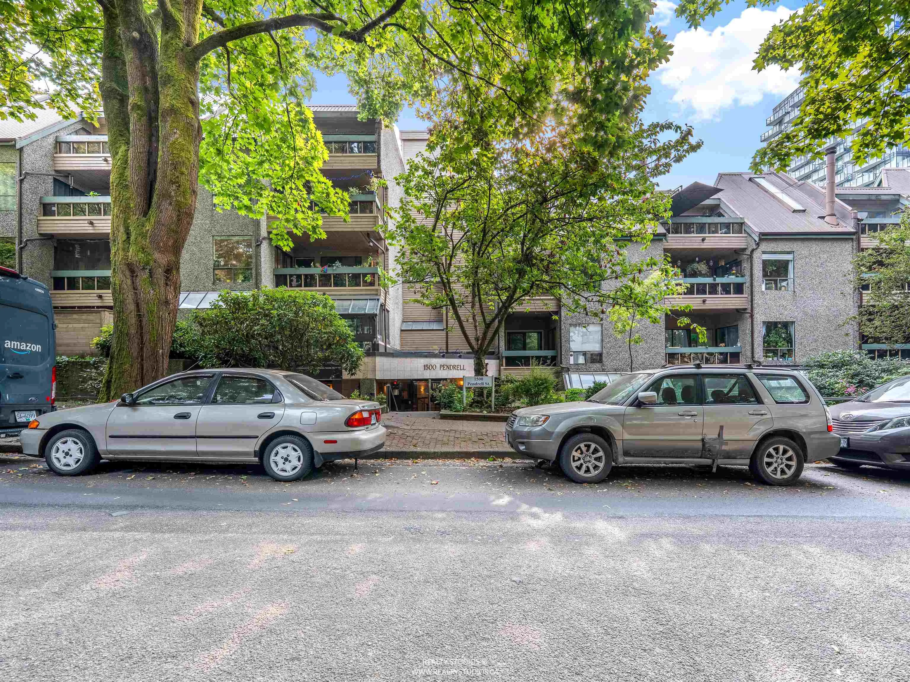 319 1500 Pendrell Street
