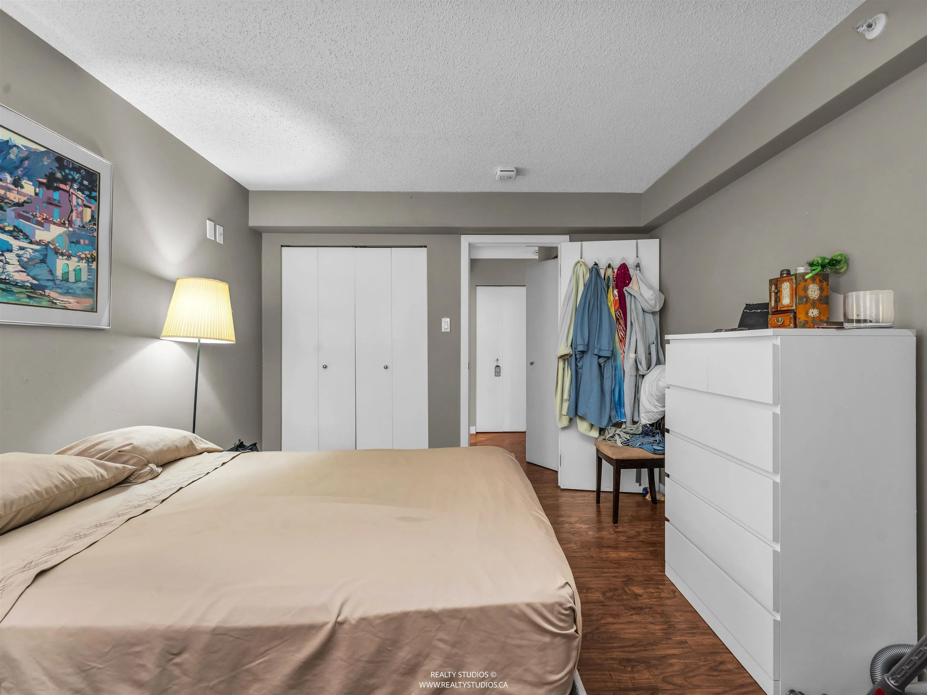 319 1500 Pendrell Street