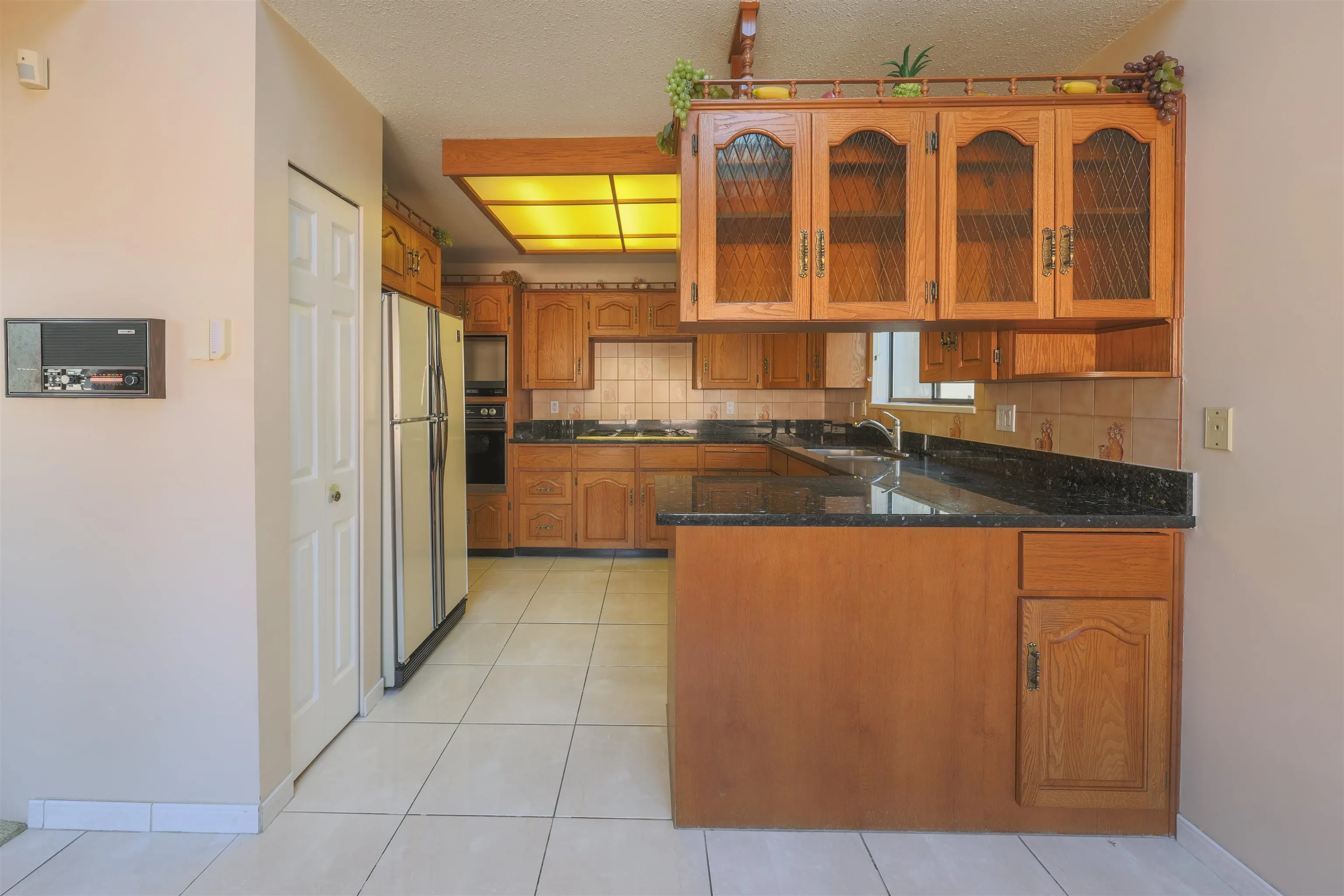 879 W 62nd Avenue