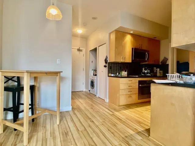 1104 1050 Smithe Street