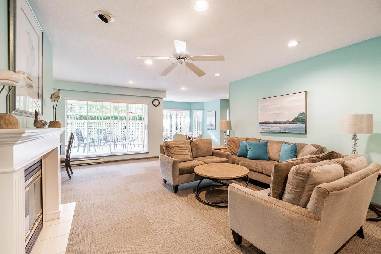 304 3670 Banff Court