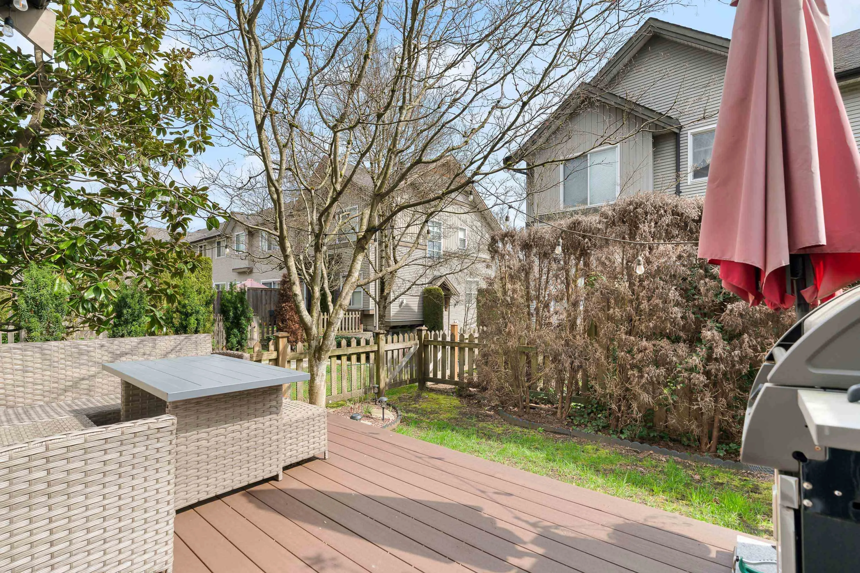 12 1055 Riverwood Gate