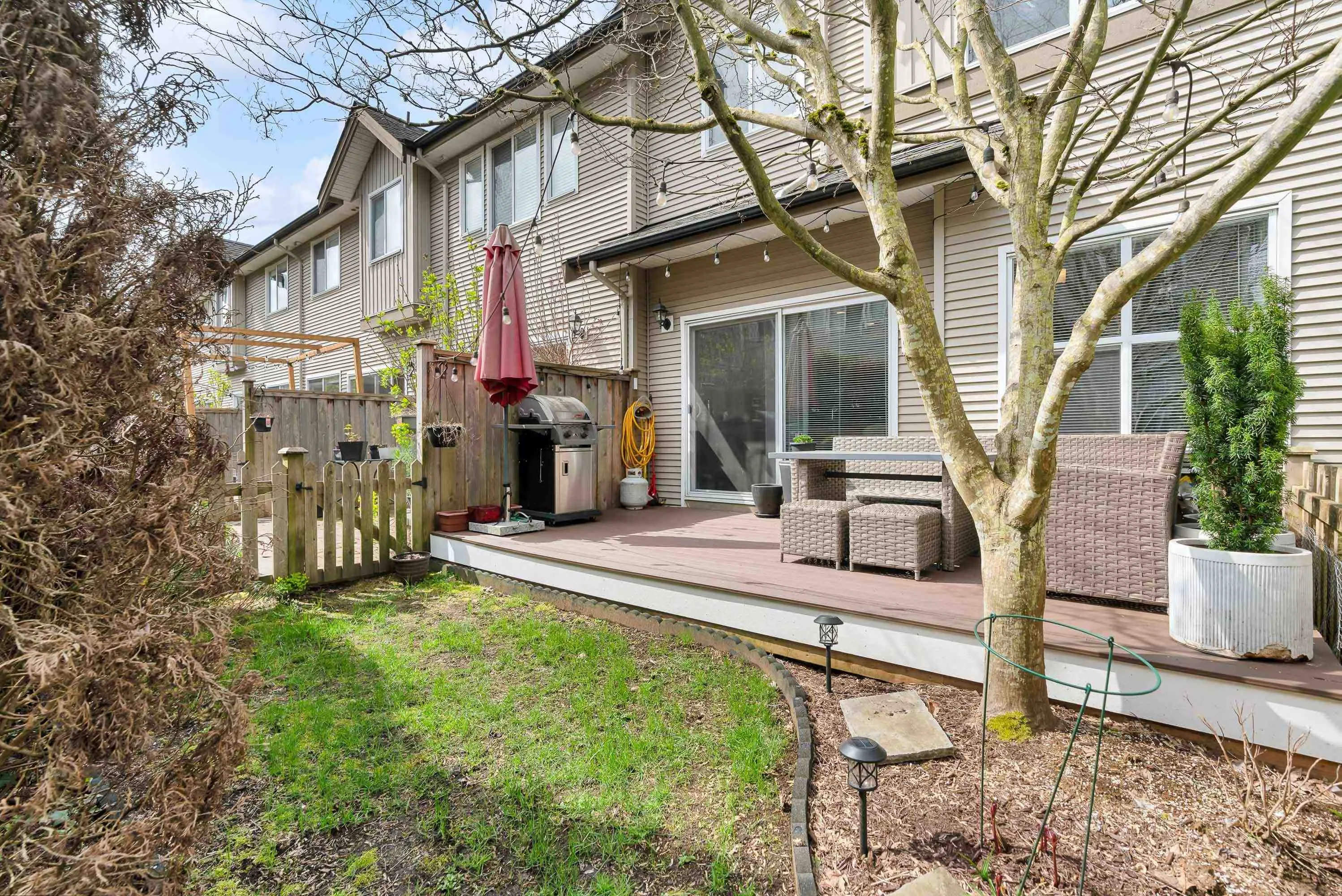 12 1055 Riverwood Gate