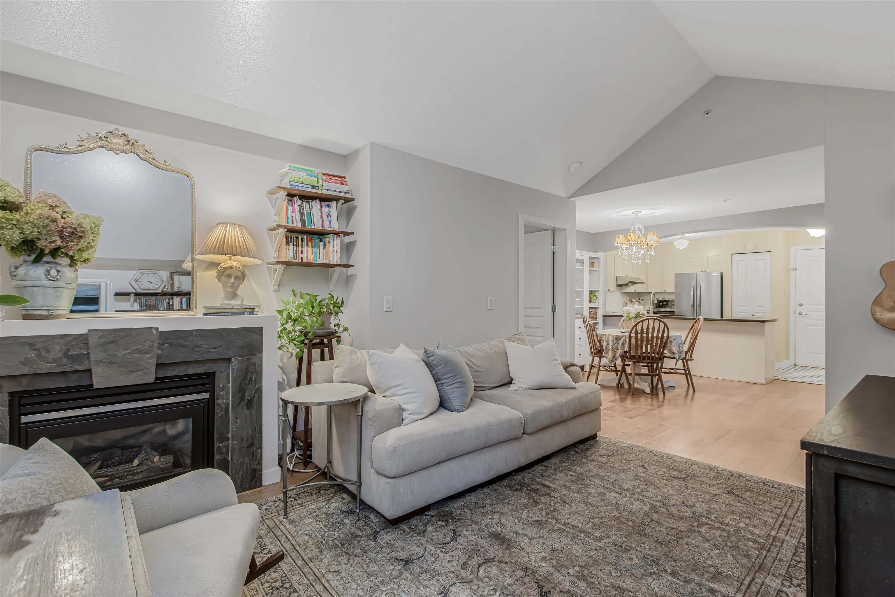 PH8 7383 Griffiths Drive