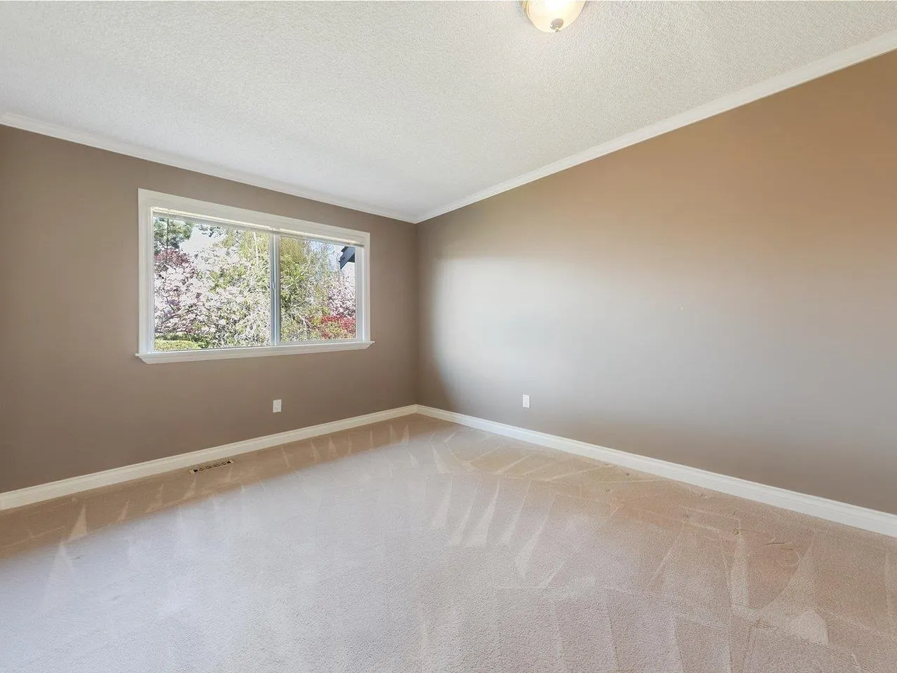 68 11771 Kingfisher Drive