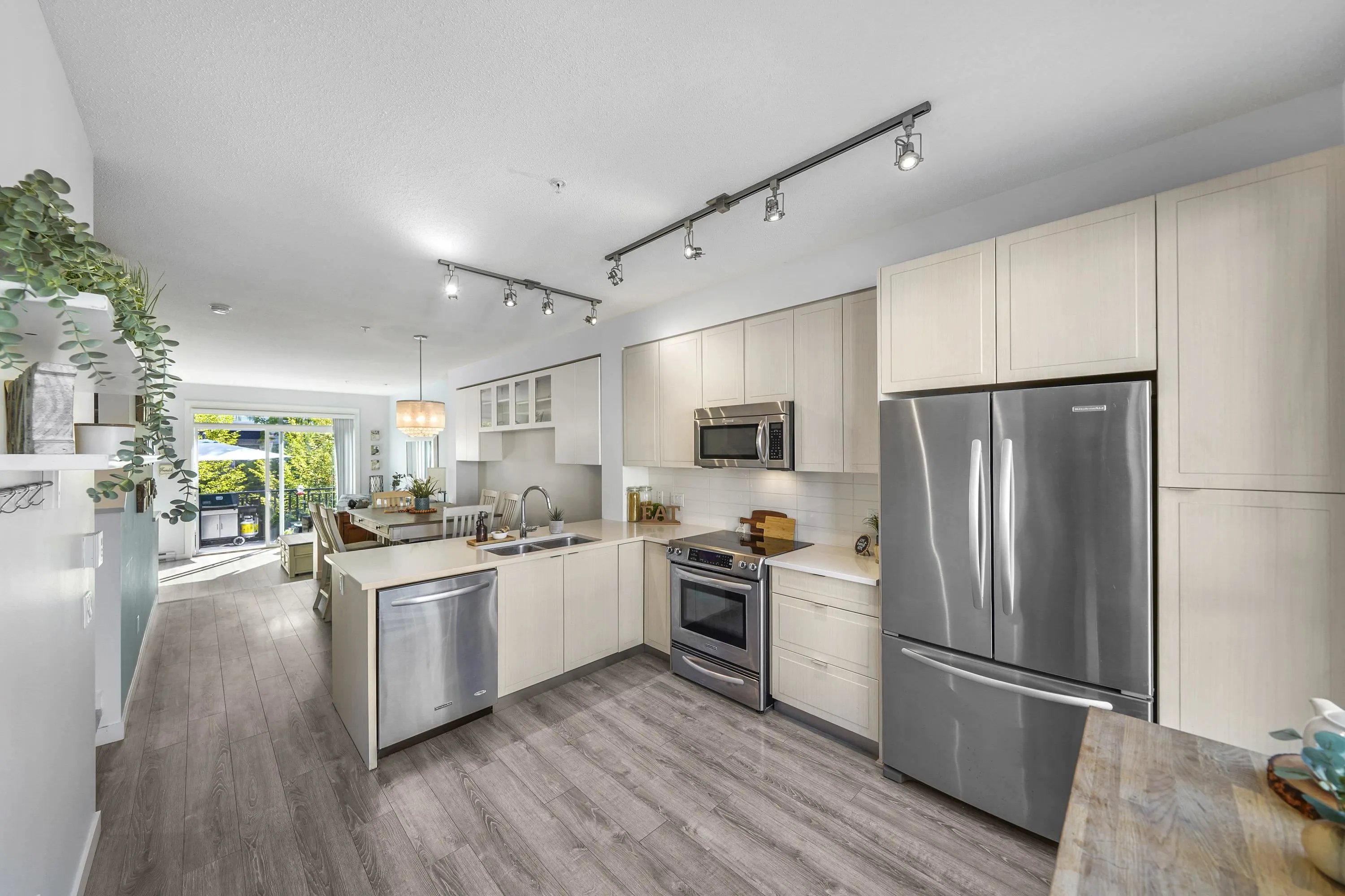 21 2358 Ranger Lane