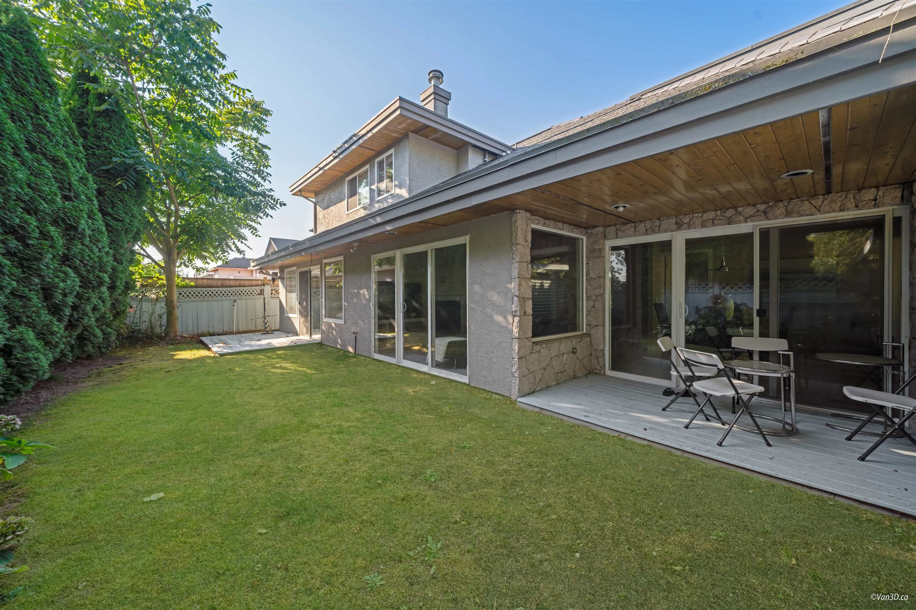 7215 Frobisher Drive