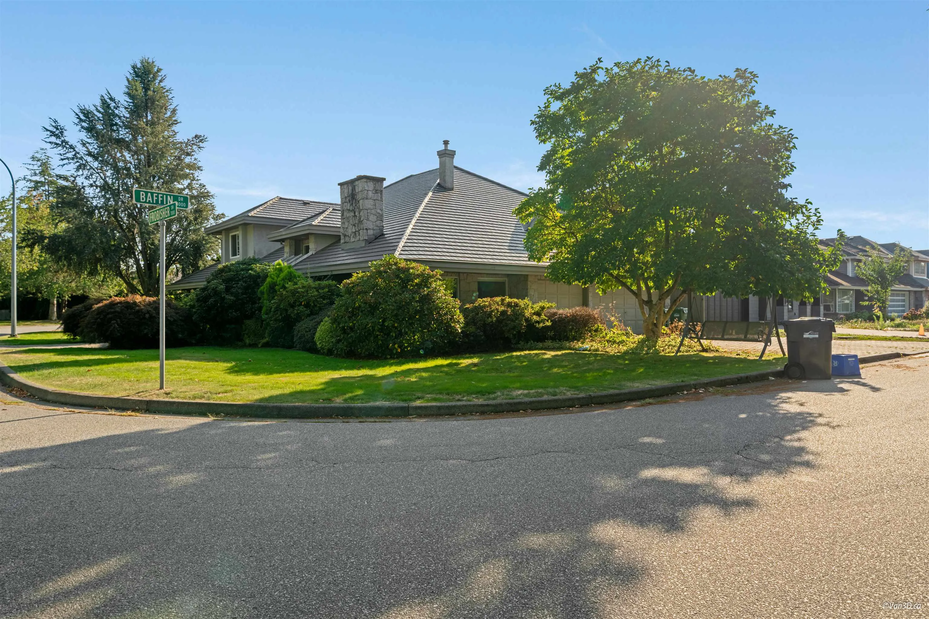 7215 Frobisher Drive