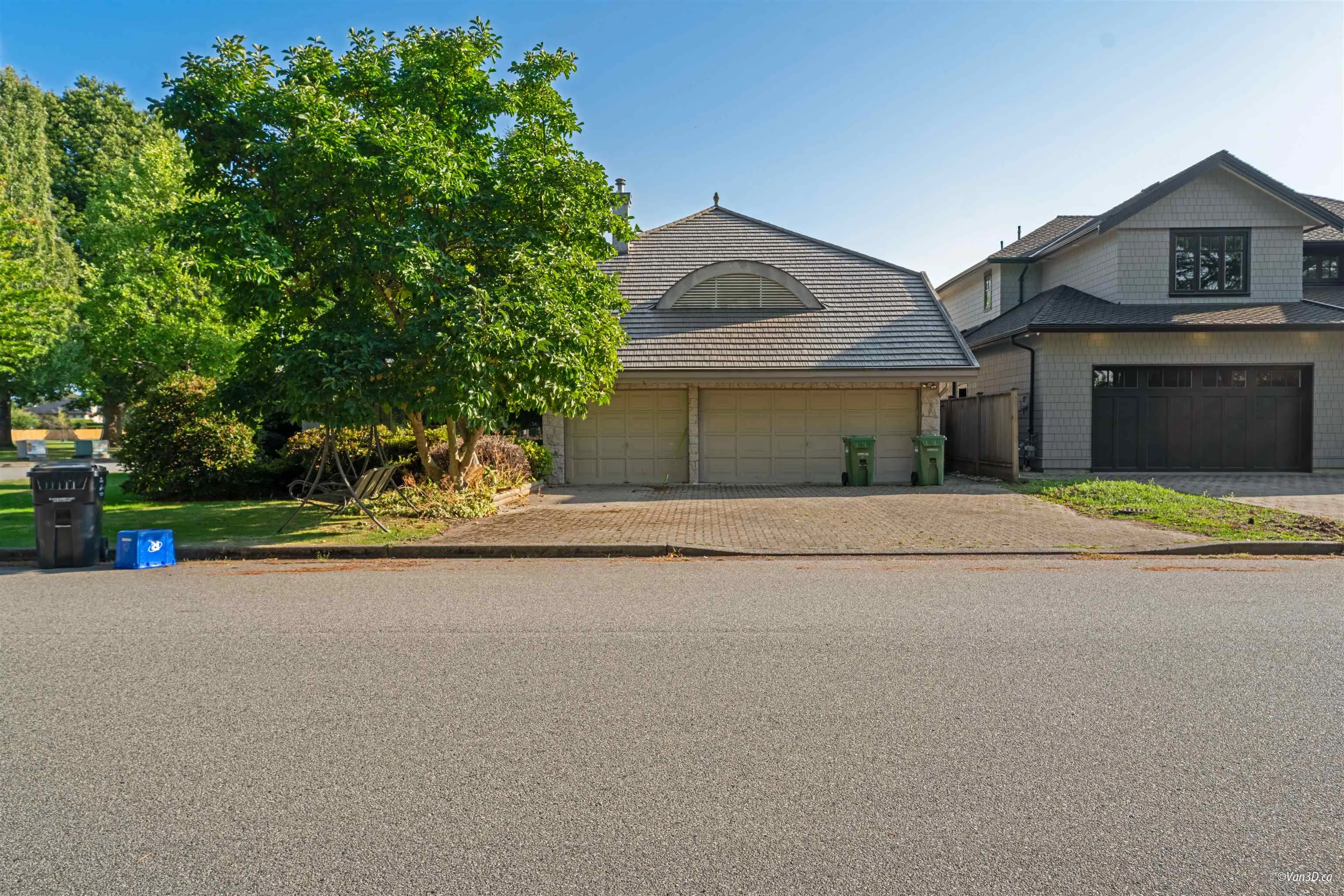 7215 Frobisher Drive