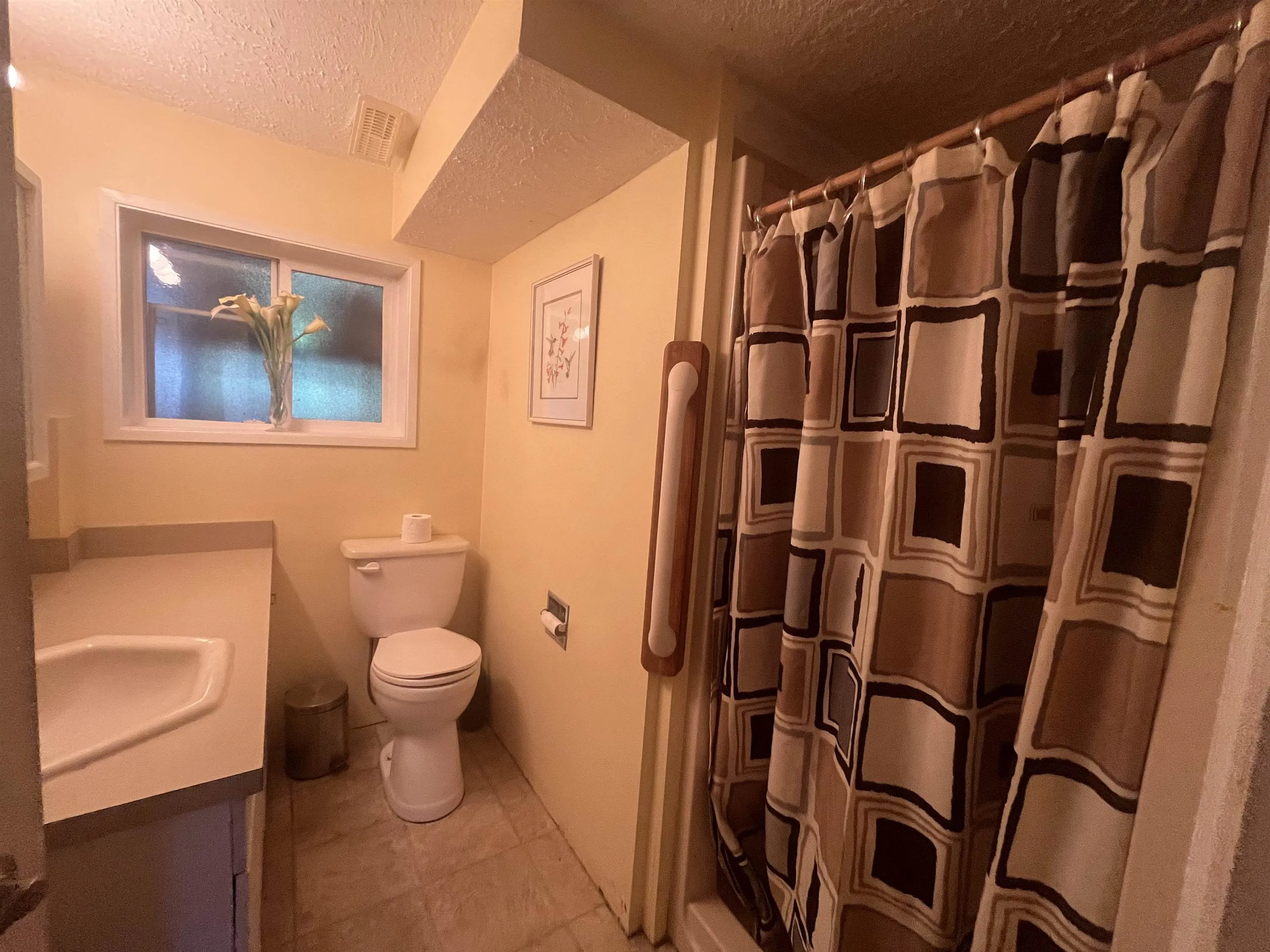 6110 Glenmore Drive