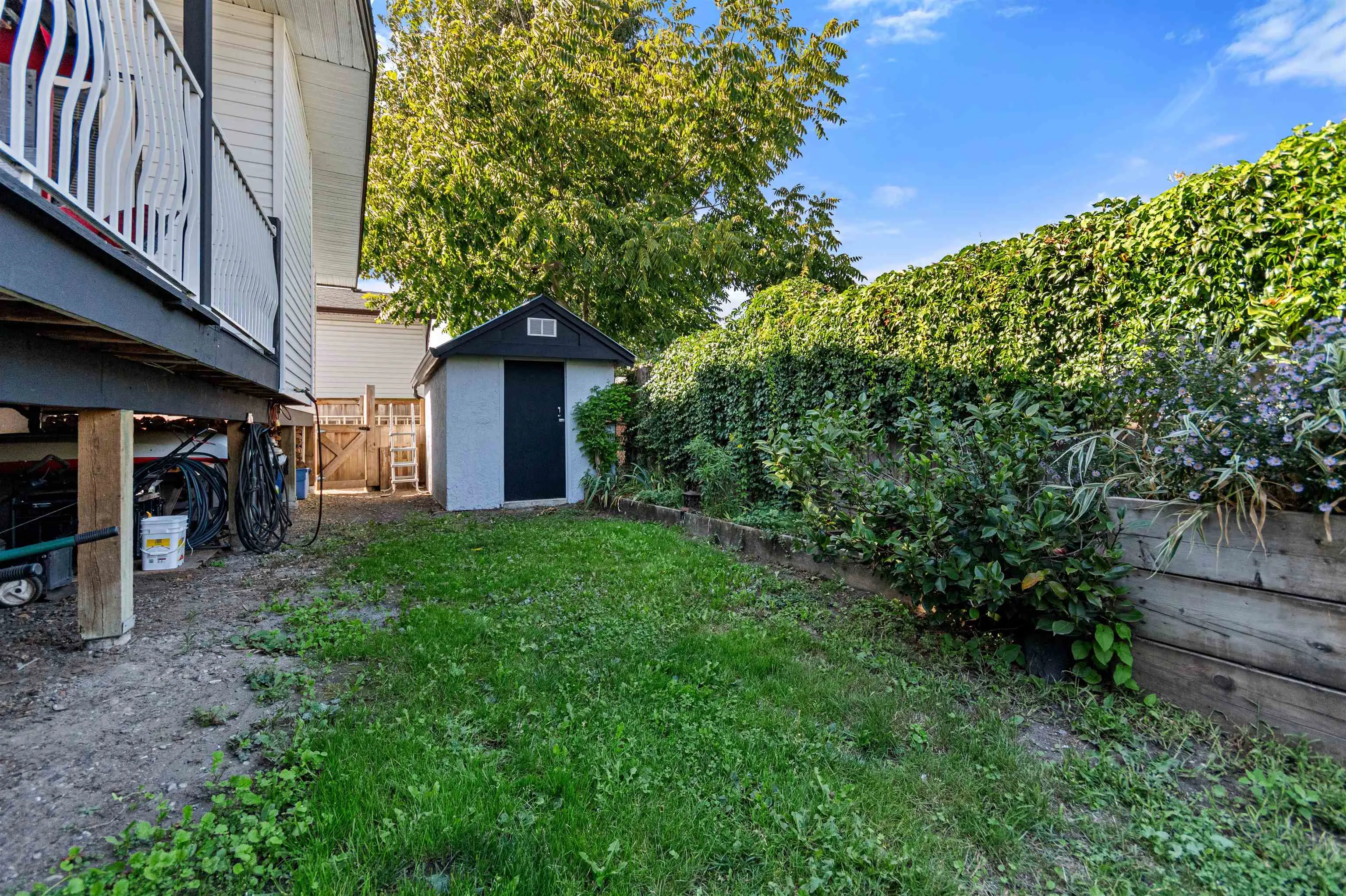 6110 Glenmore Drive