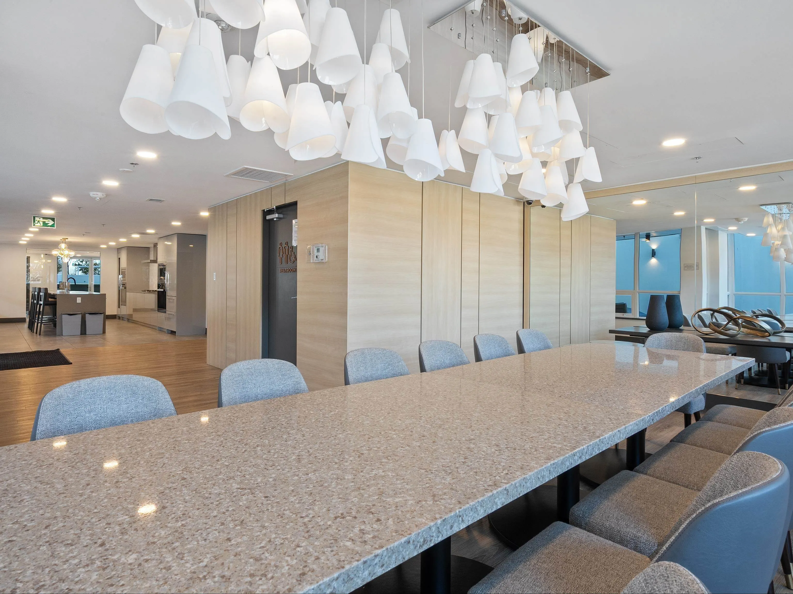1601 1632 Lions Gate Lane