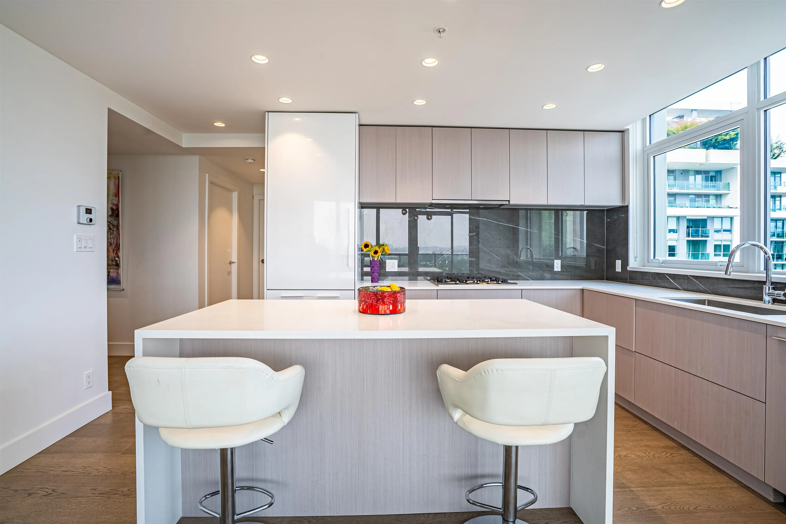 1601 1632 Lions Gate Lane