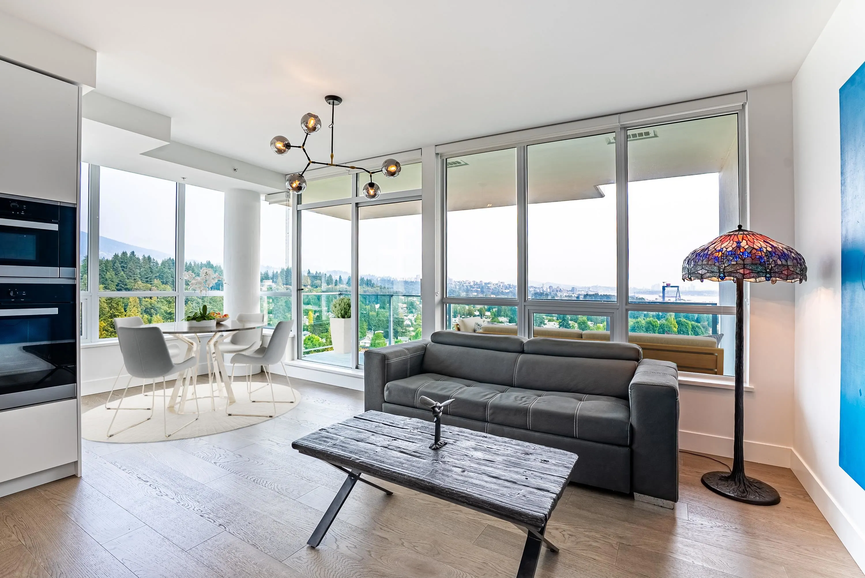 1601 1632 Lions Gate Lane