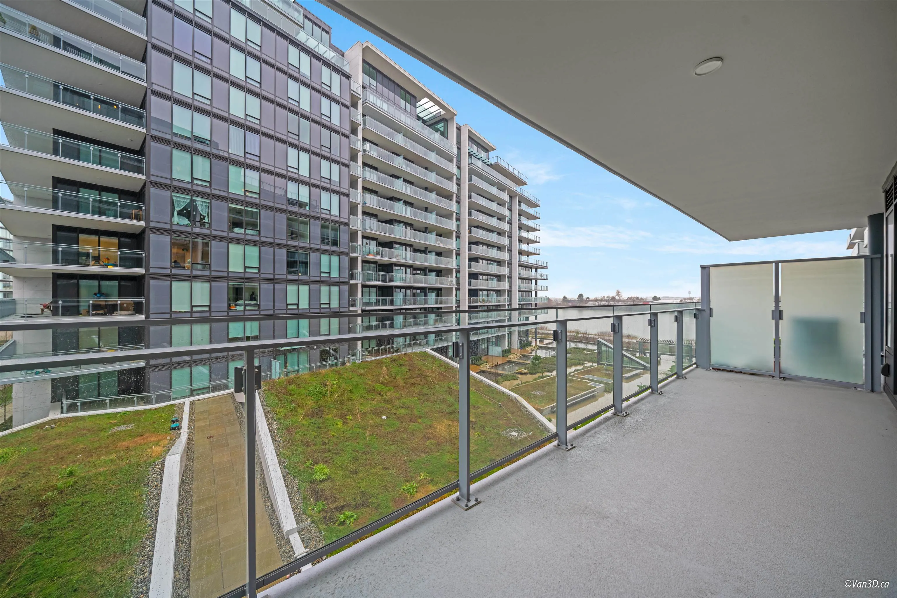 413 6833 Pearson Way
