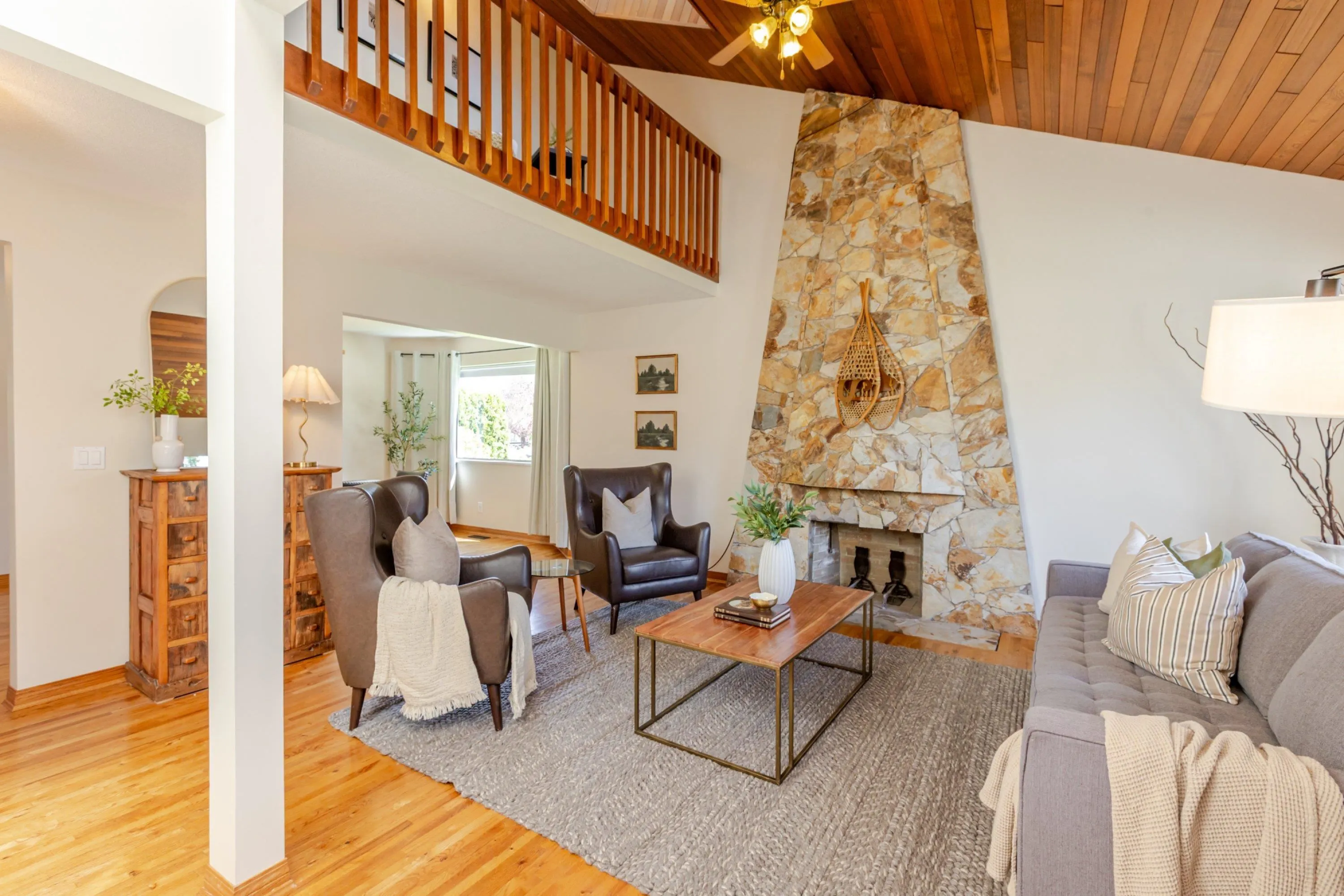 10758 Fraserglen Drive