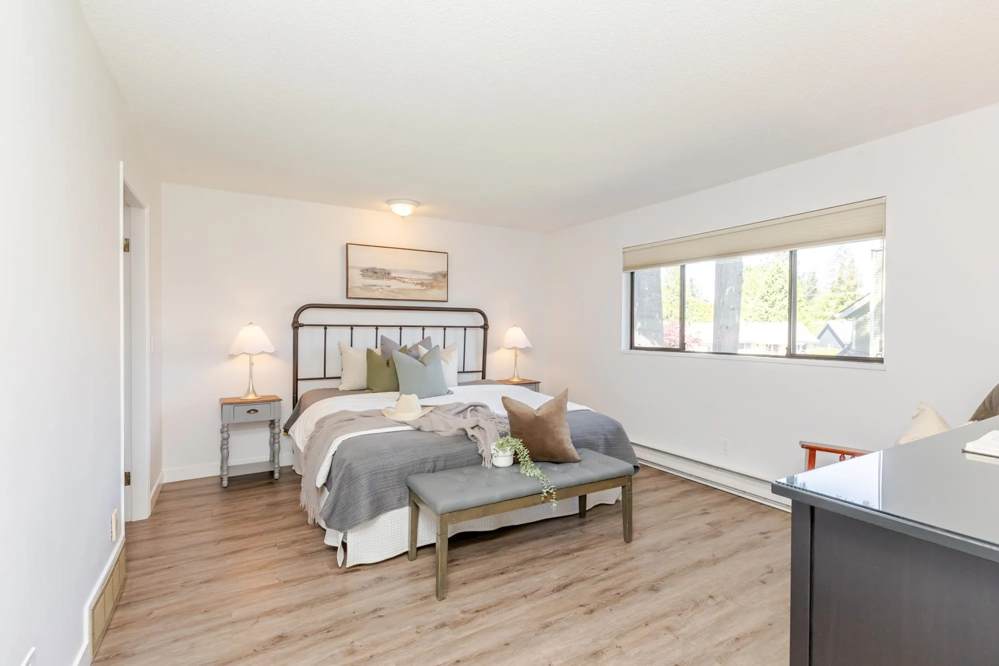 10758 Fraserglen Drive