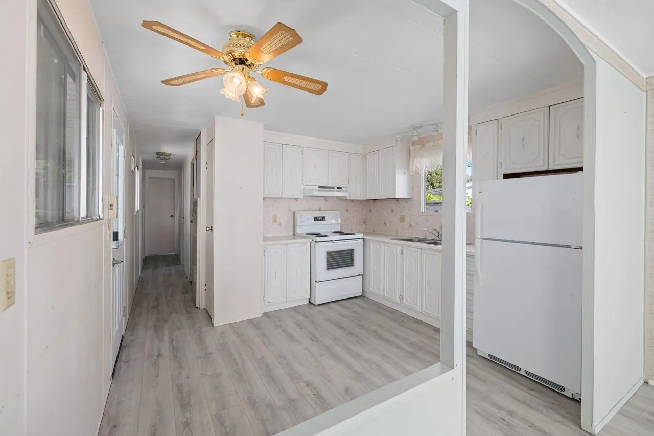 176 1840 160 Street