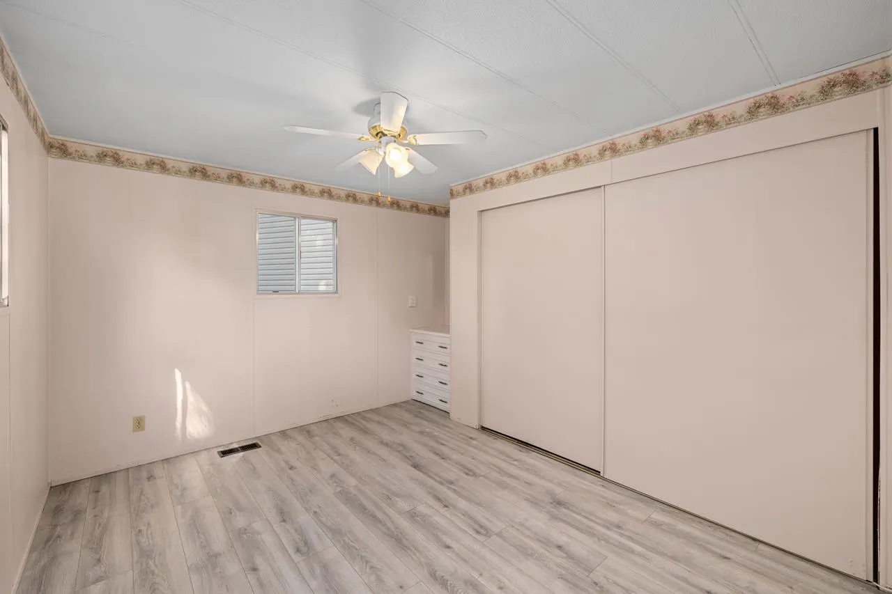 176 1840 160 Street