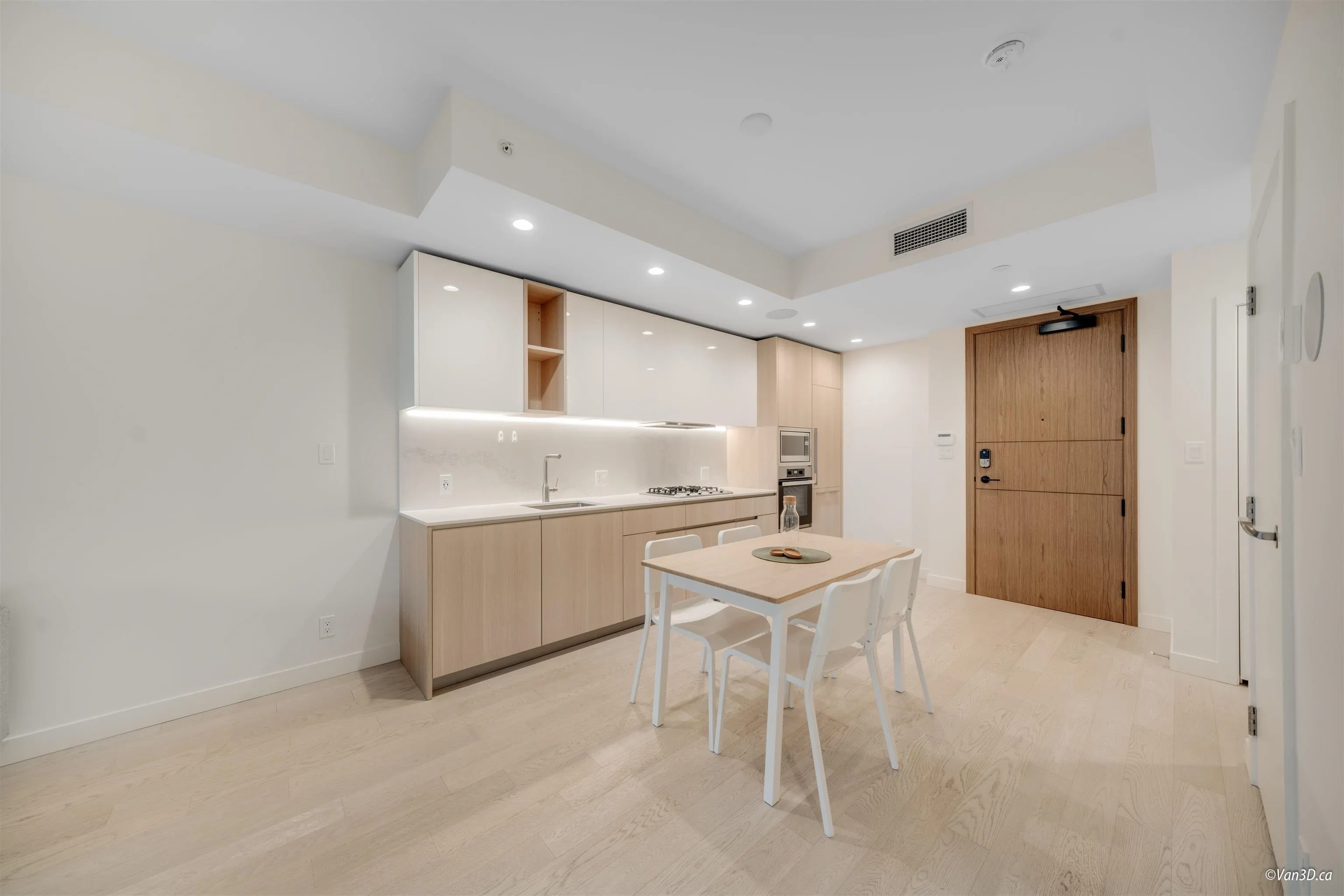 913 6811 Pearson Way