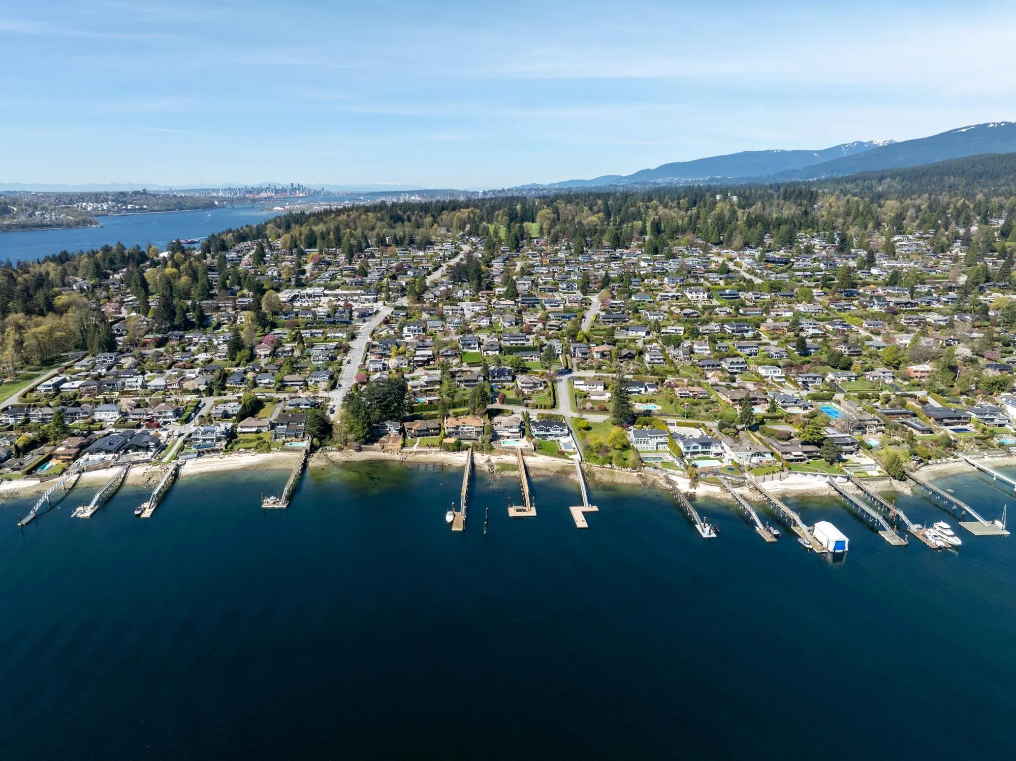 587 Beachview Drive