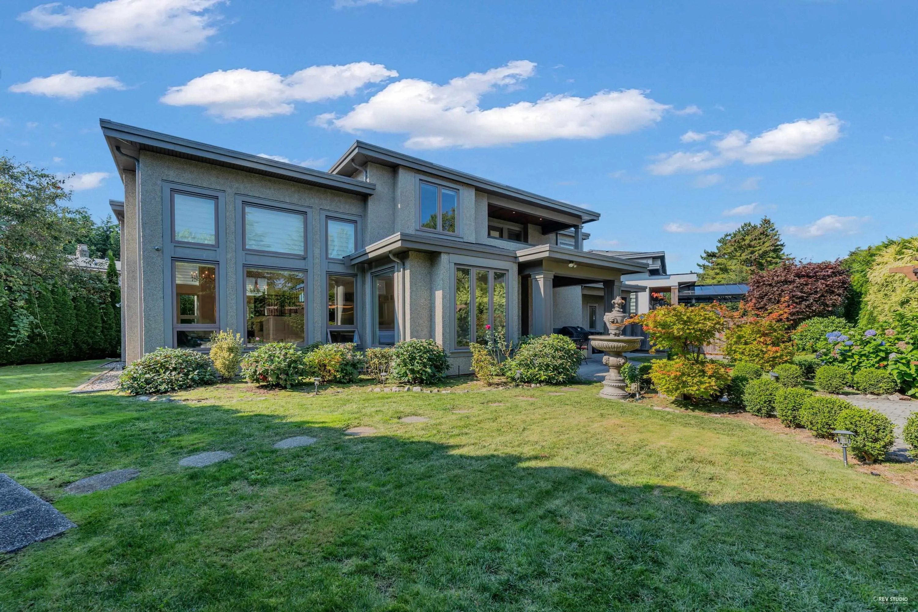 10460 Reynolds Drive