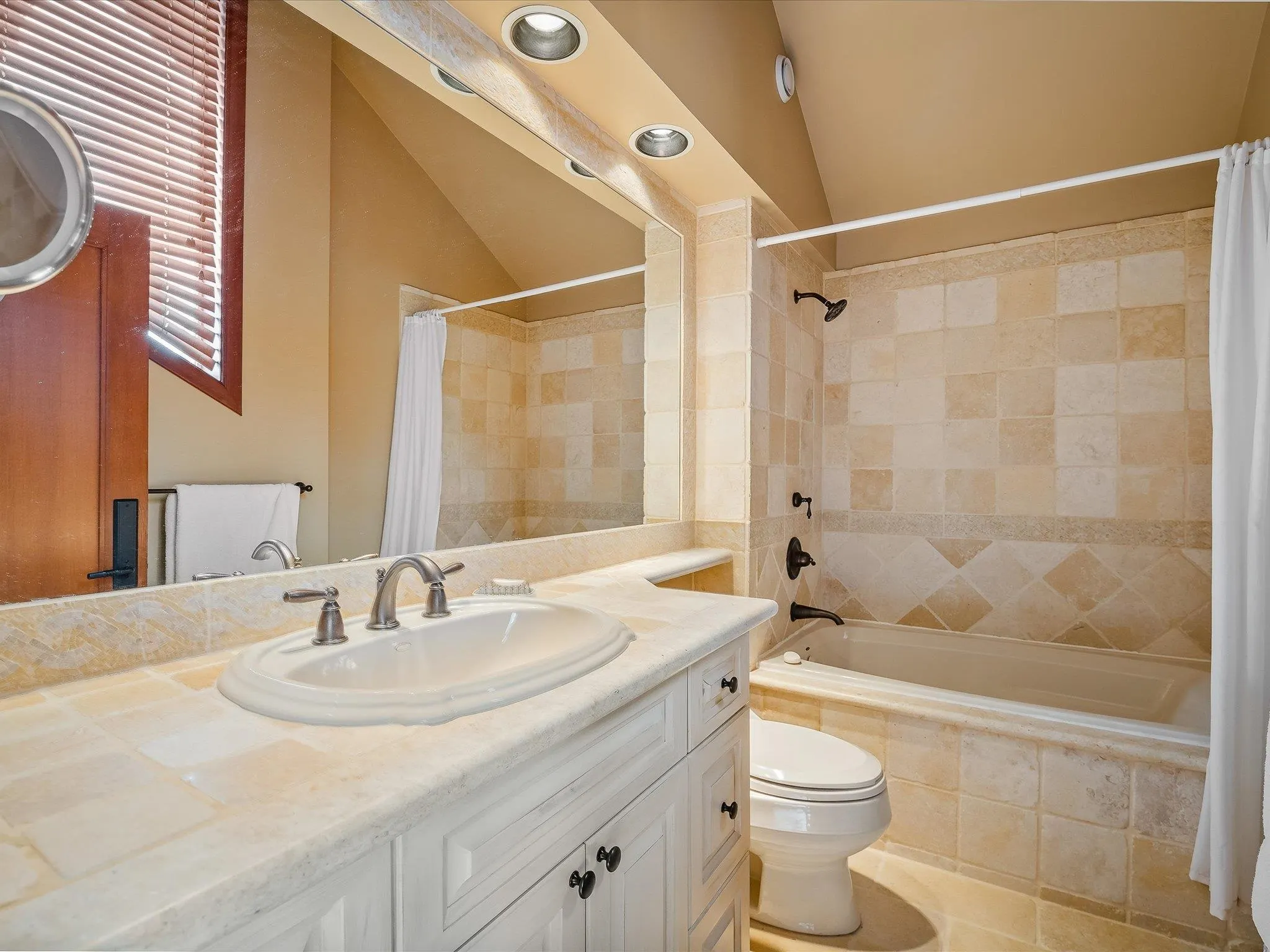 21 4501 Blackcomb Way