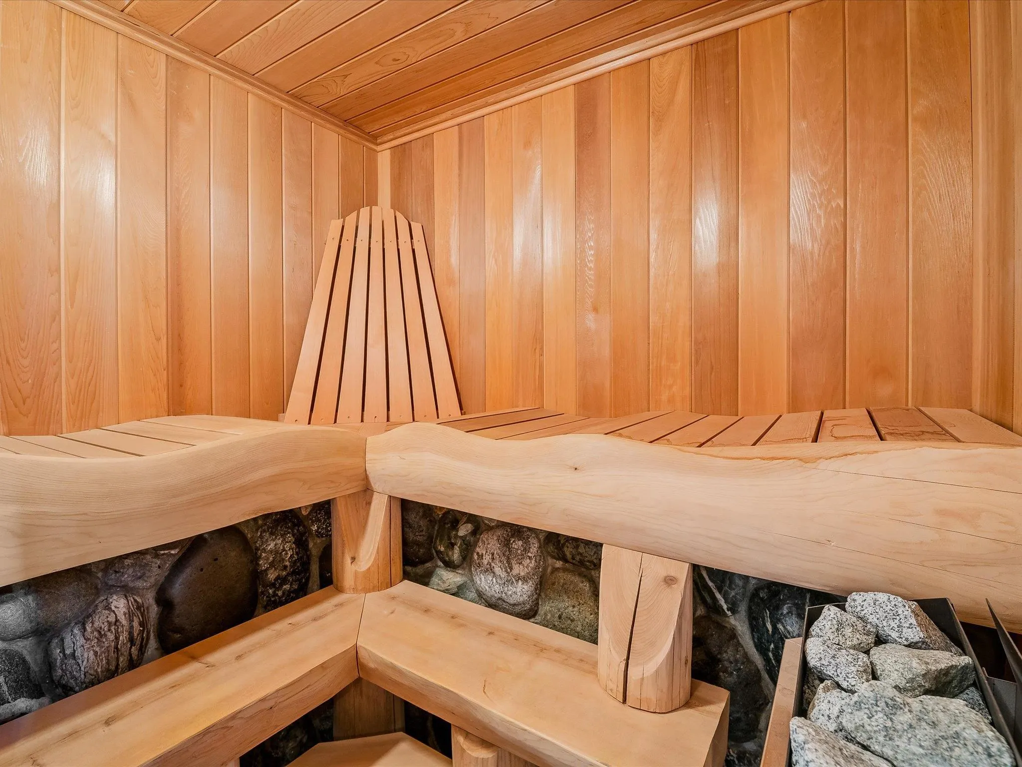 21 4501 Blackcomb Way