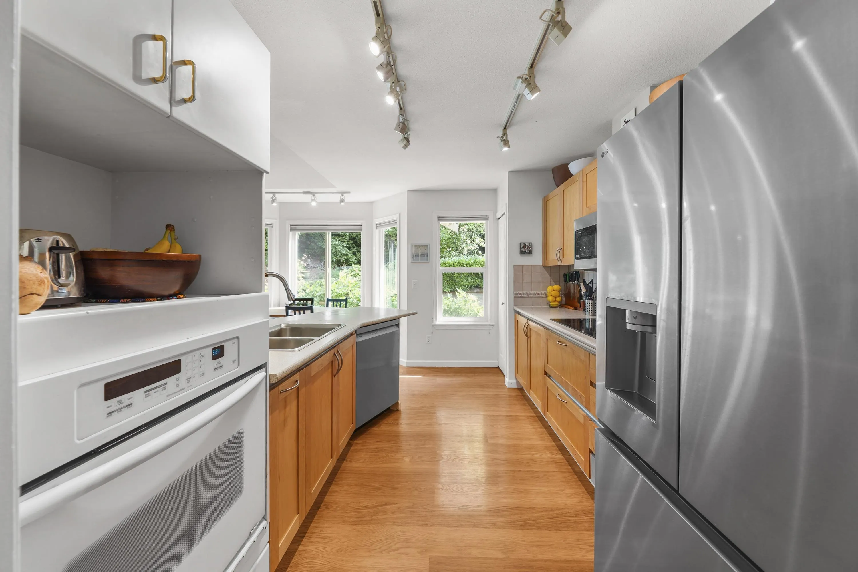 135 101 Parkside Drive