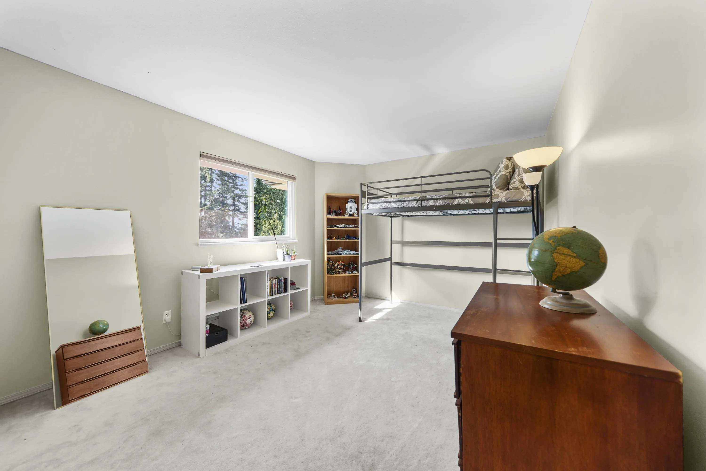 135 101 Parkside Drive