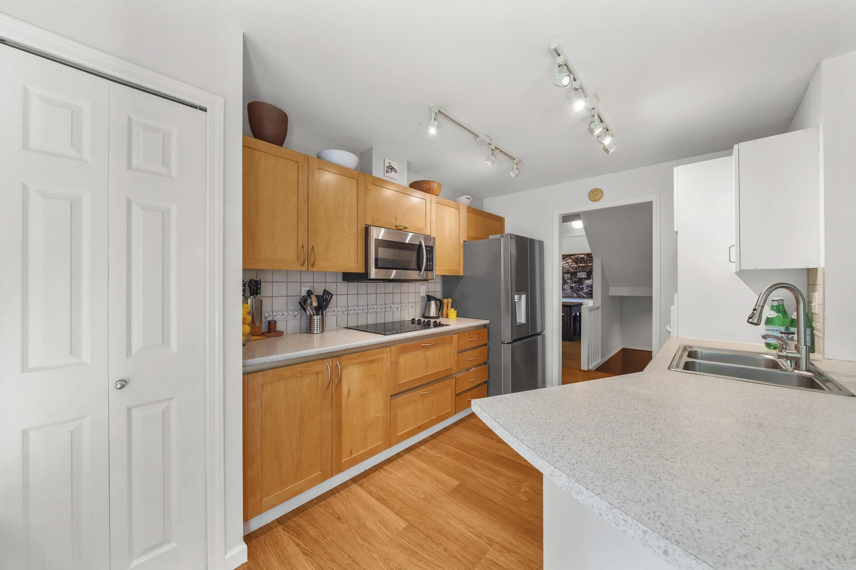 135 101 Parkside Drive