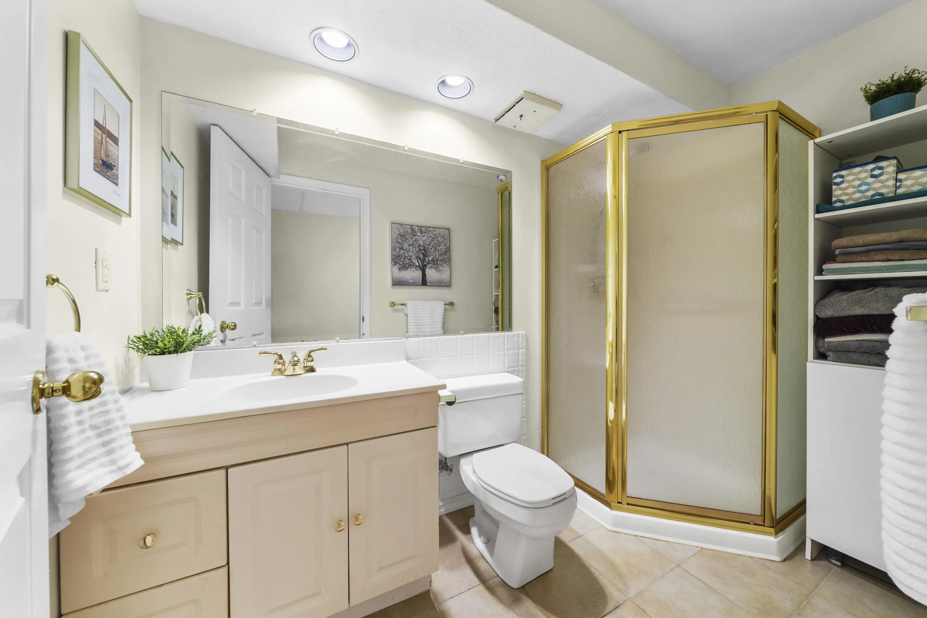 135 101 Parkside Drive