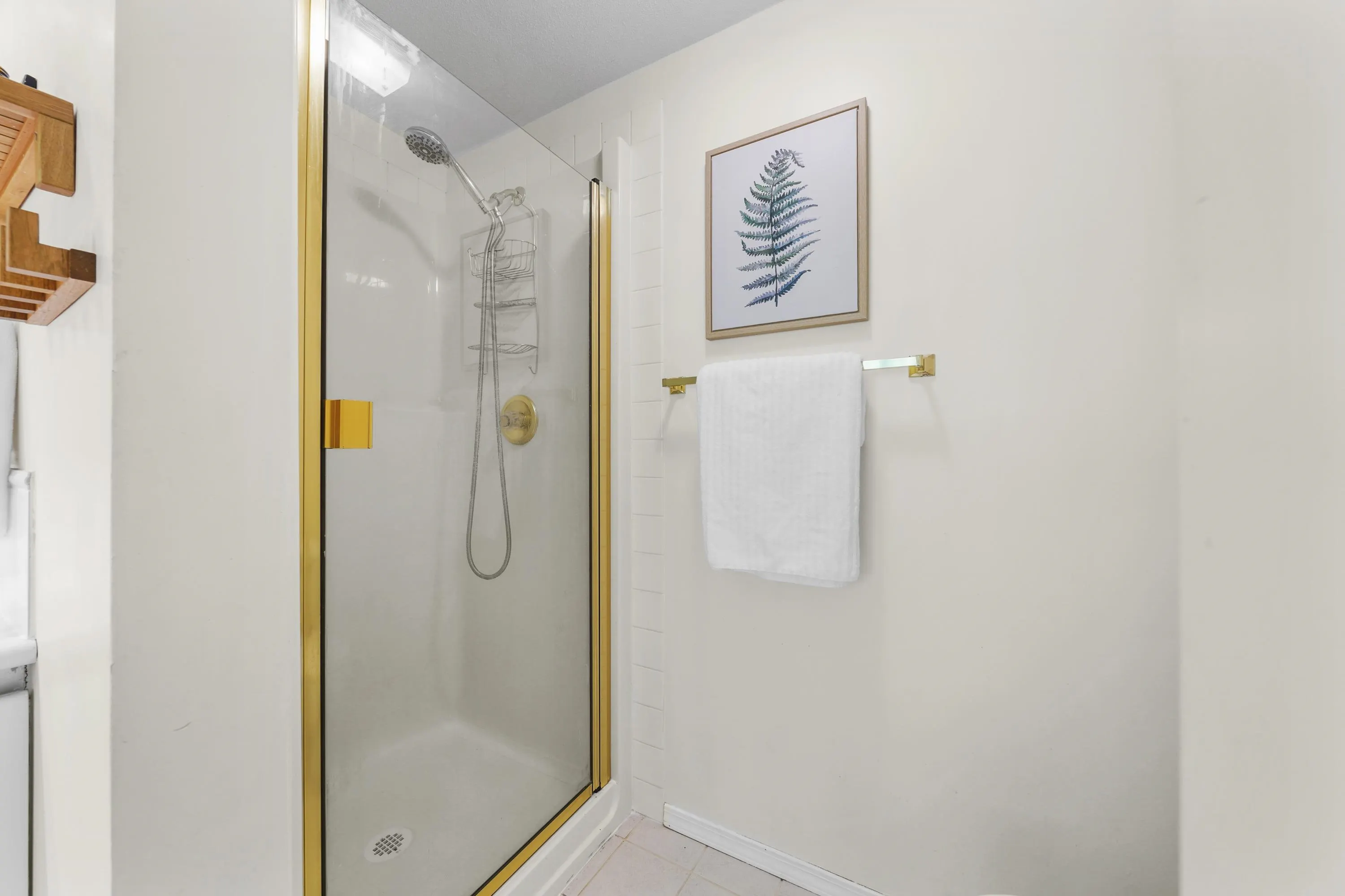 135 101 Parkside Drive