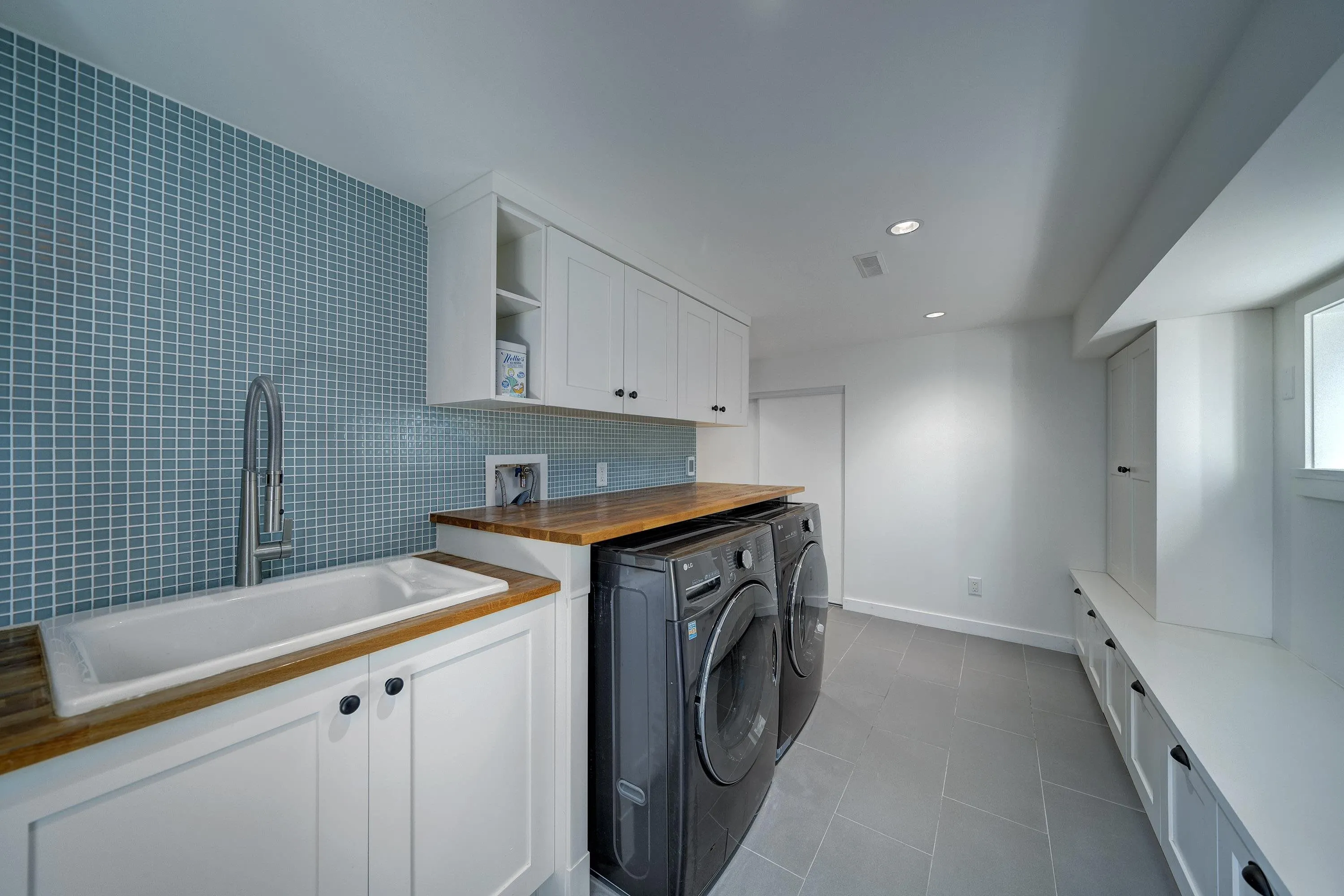 2249 Napier Street