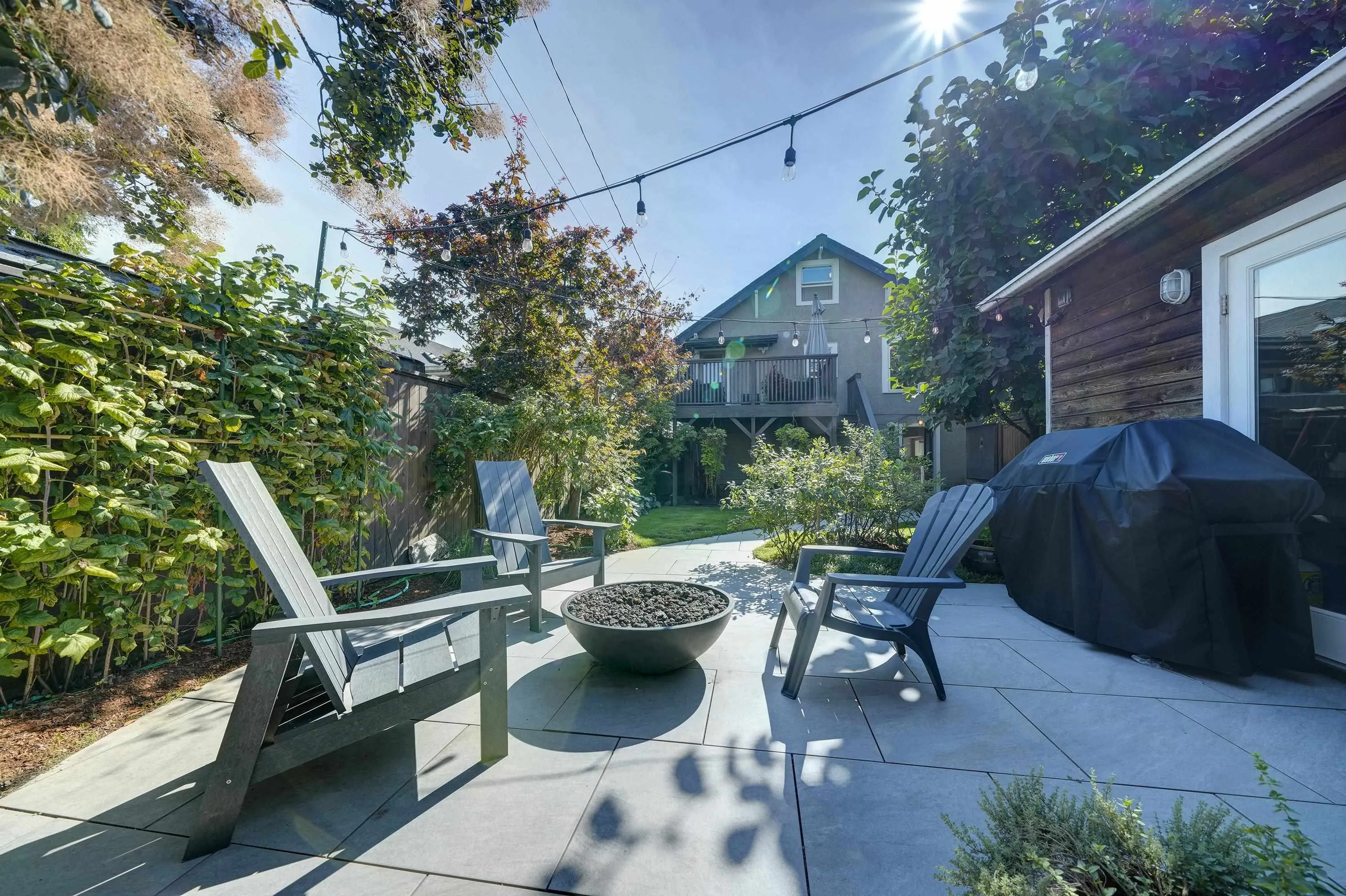 2249 Napier Street