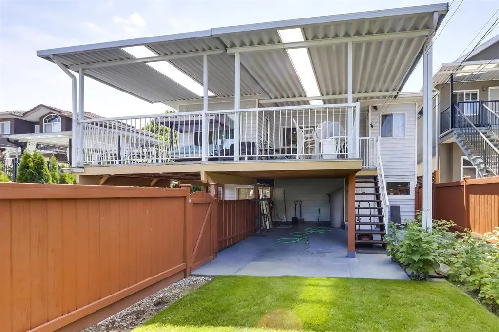 4449 Dundas Street