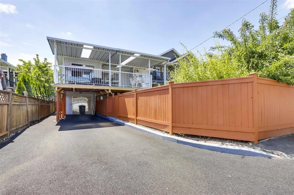 4449 Dundas Street