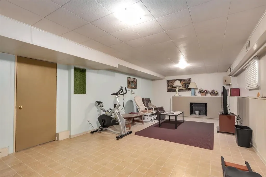 4449 Dundas Street