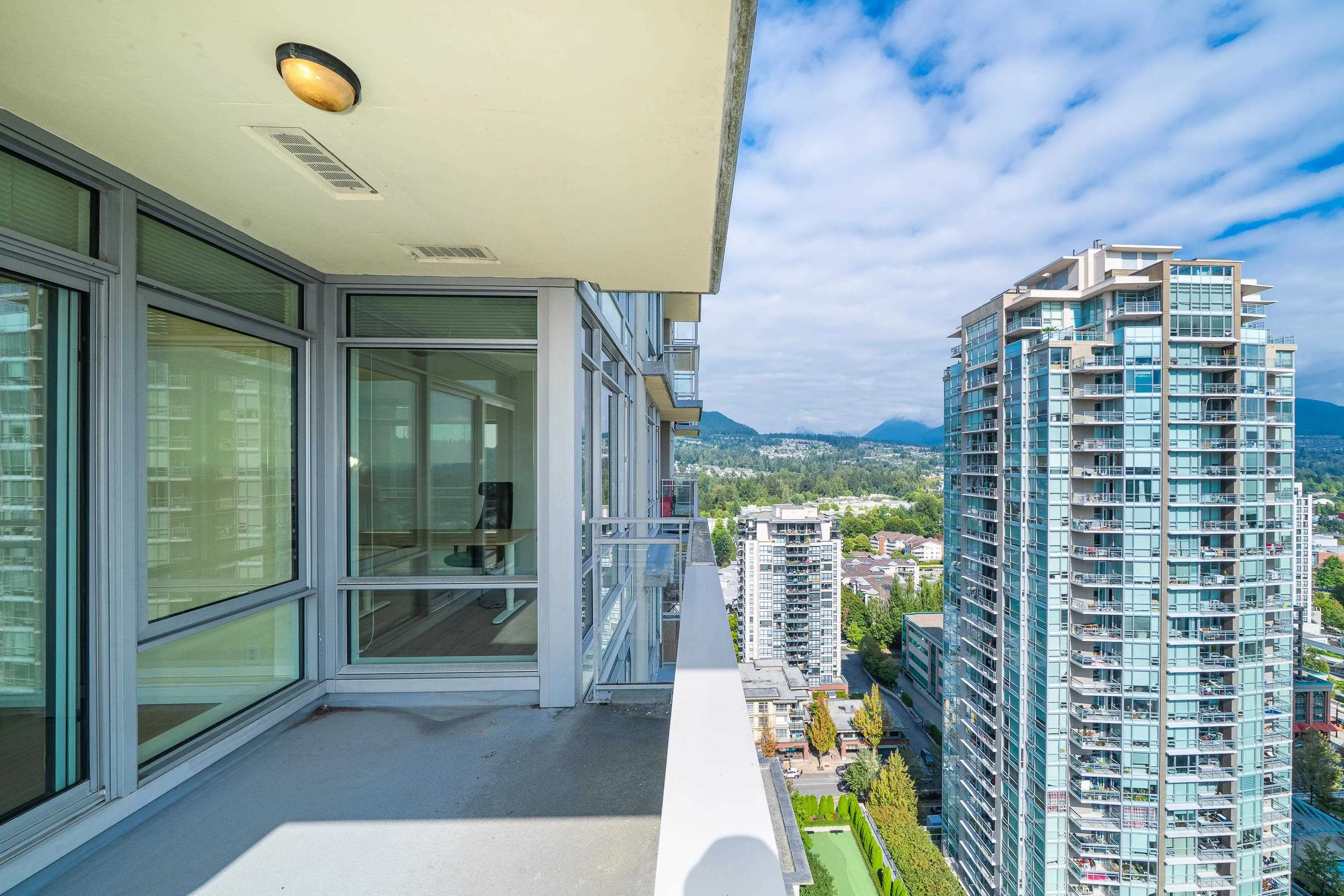 2805 2955 Atlantic Avenue