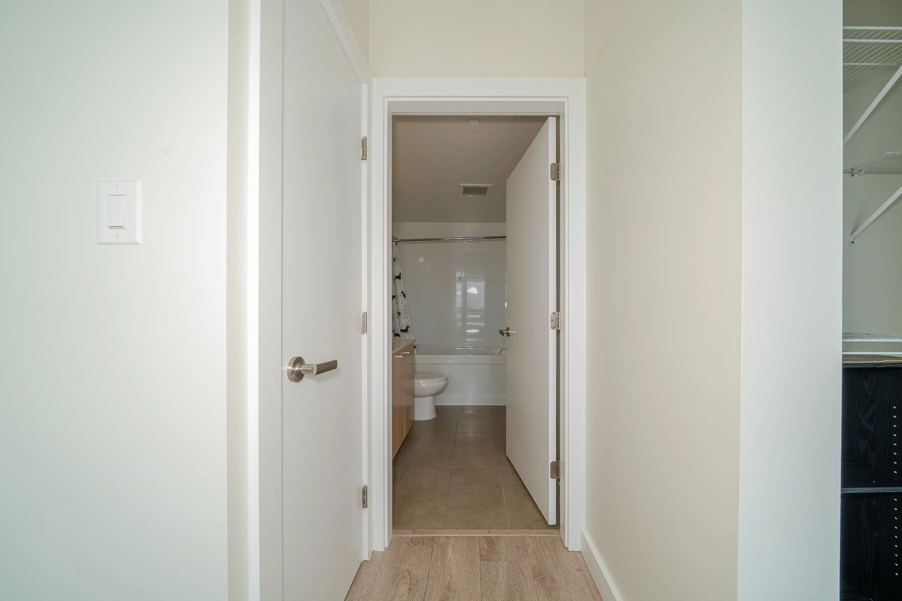 2805 2955 Atlantic Avenue