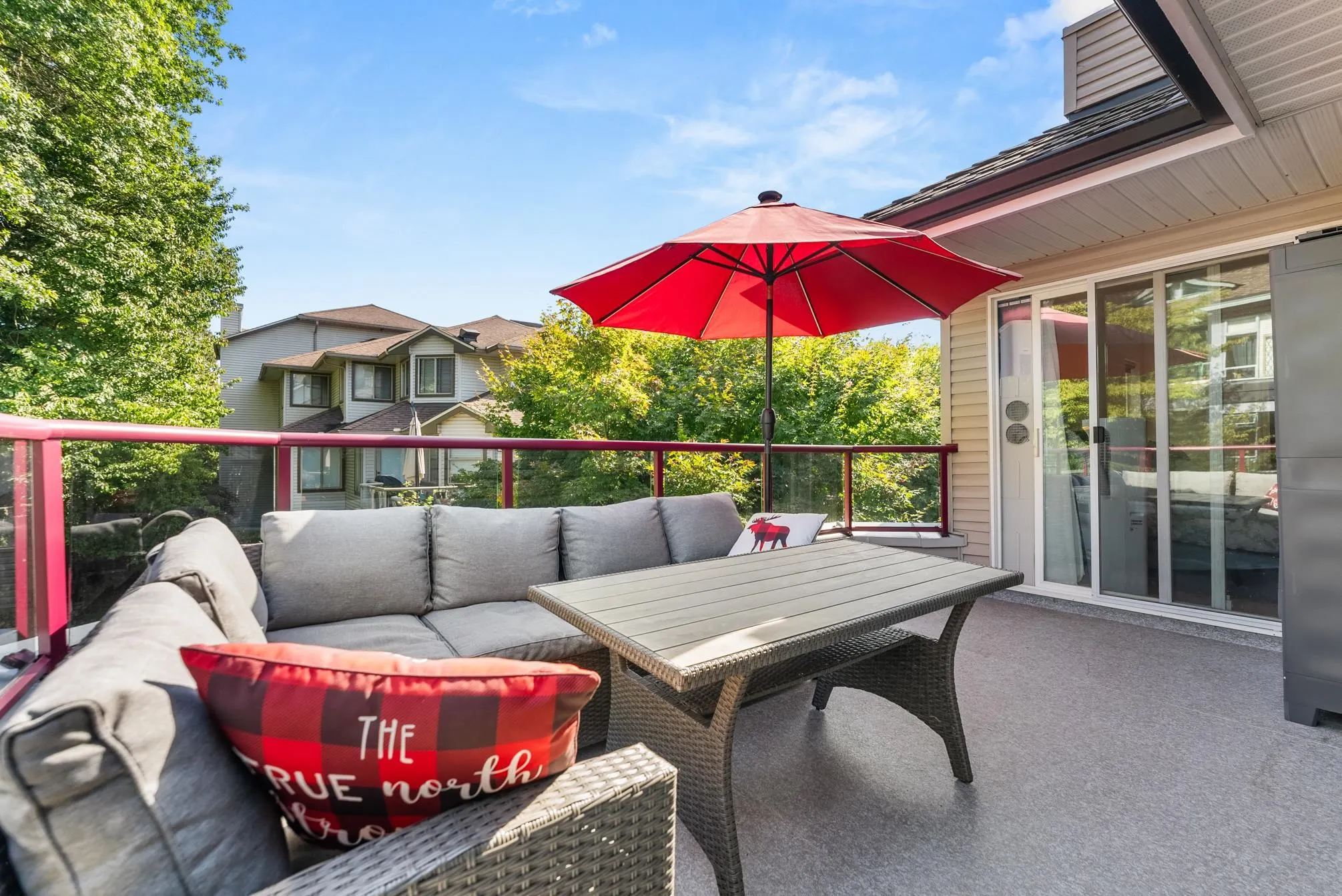 213 1999 Suffolk Avenue