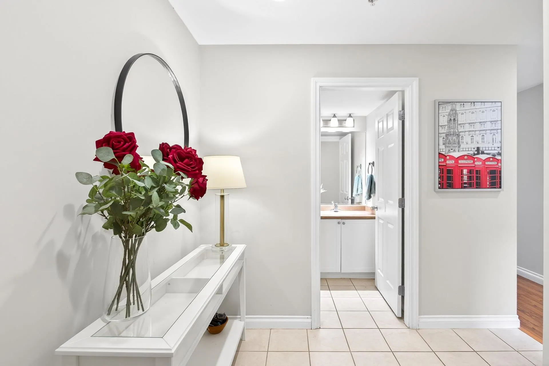 212 1567 Grant Avenue