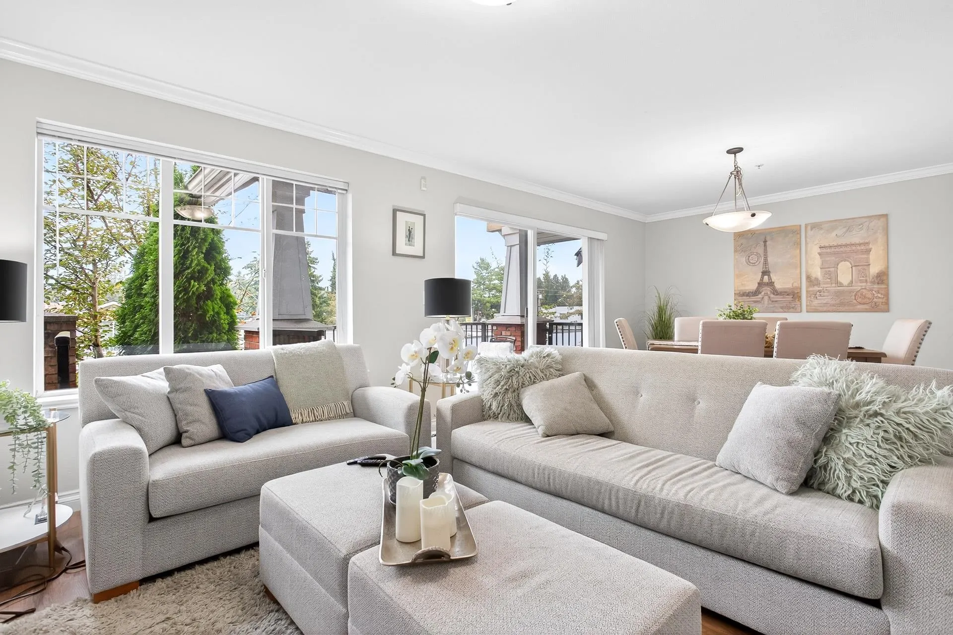 212 1567 Grant Avenue