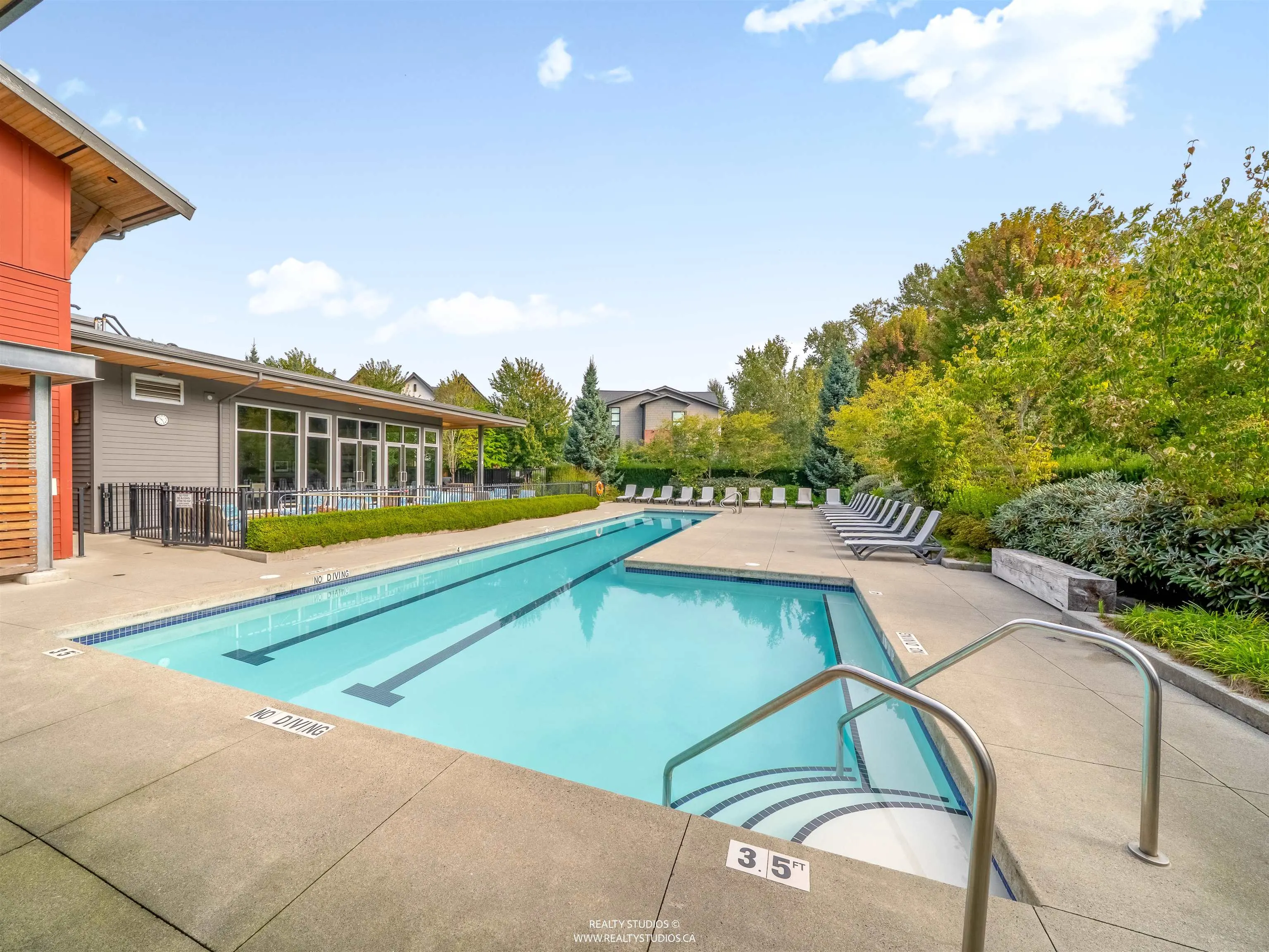 103 2393 Ranger Lane